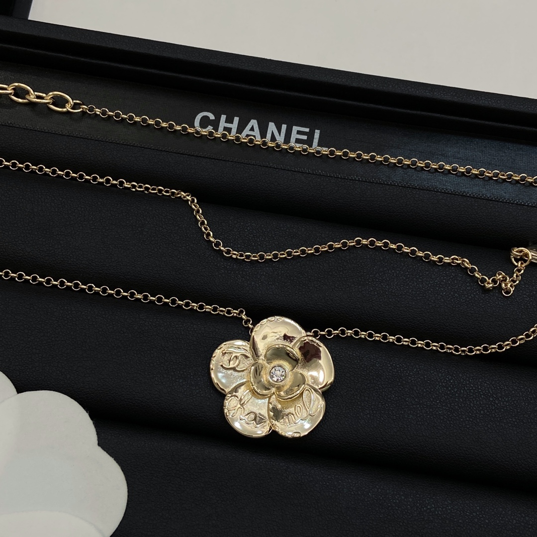 [TOP] CHANEL Necklace - Two Styles