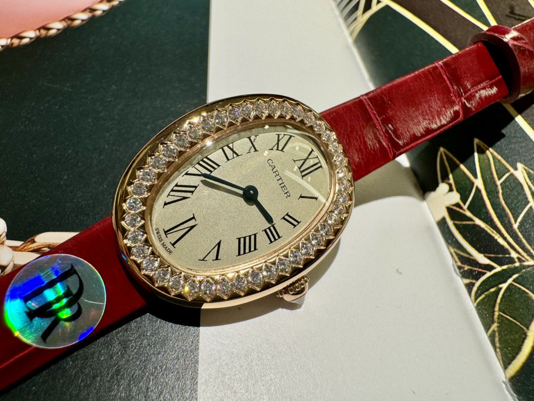 [TOP] Cartier Baignoire Watch - Red