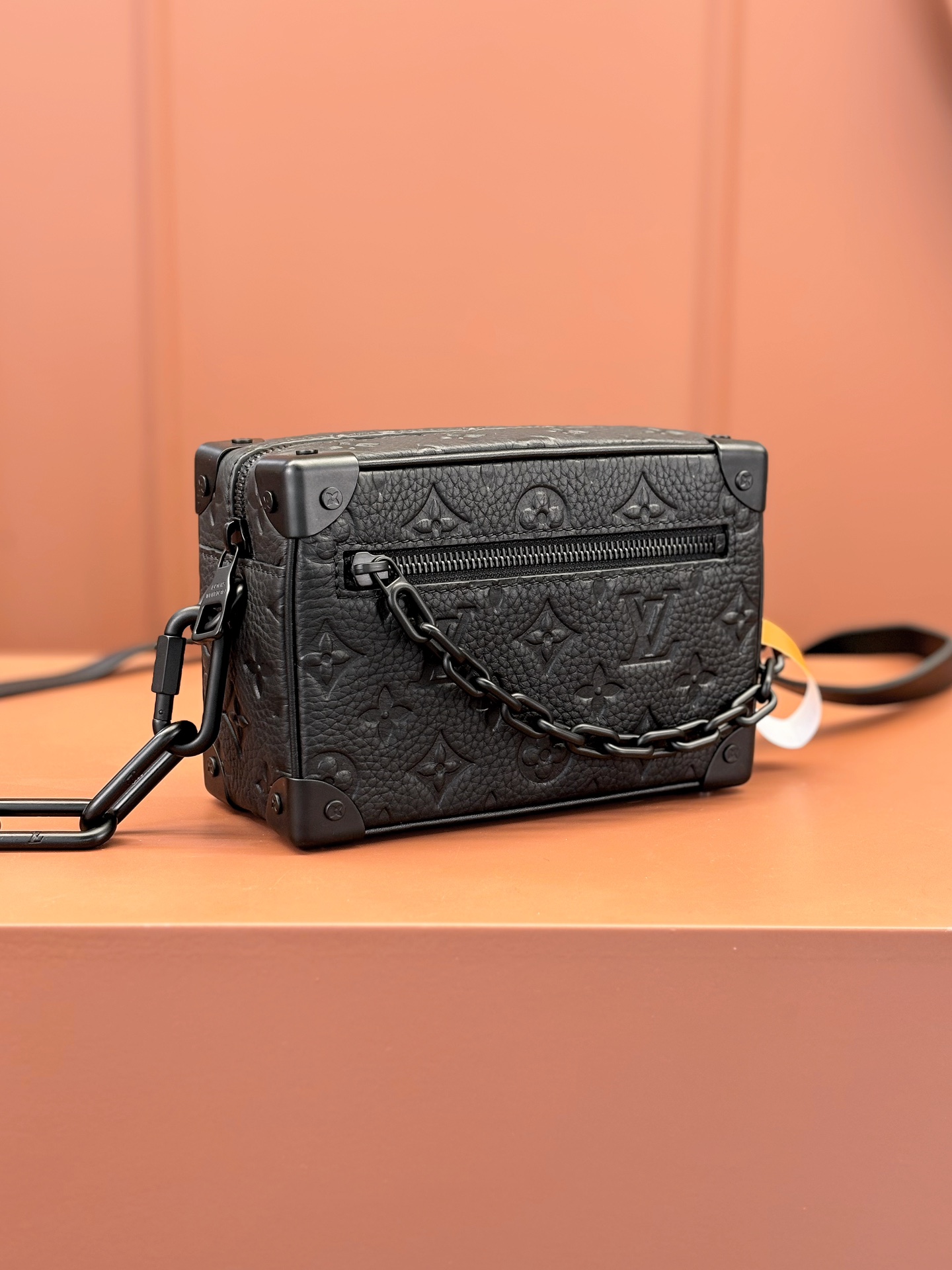 [TOP] Louis Vuitton LV Men's Taurillon Monogram Mini Soft Trunk 18.5x13x8cm - Black