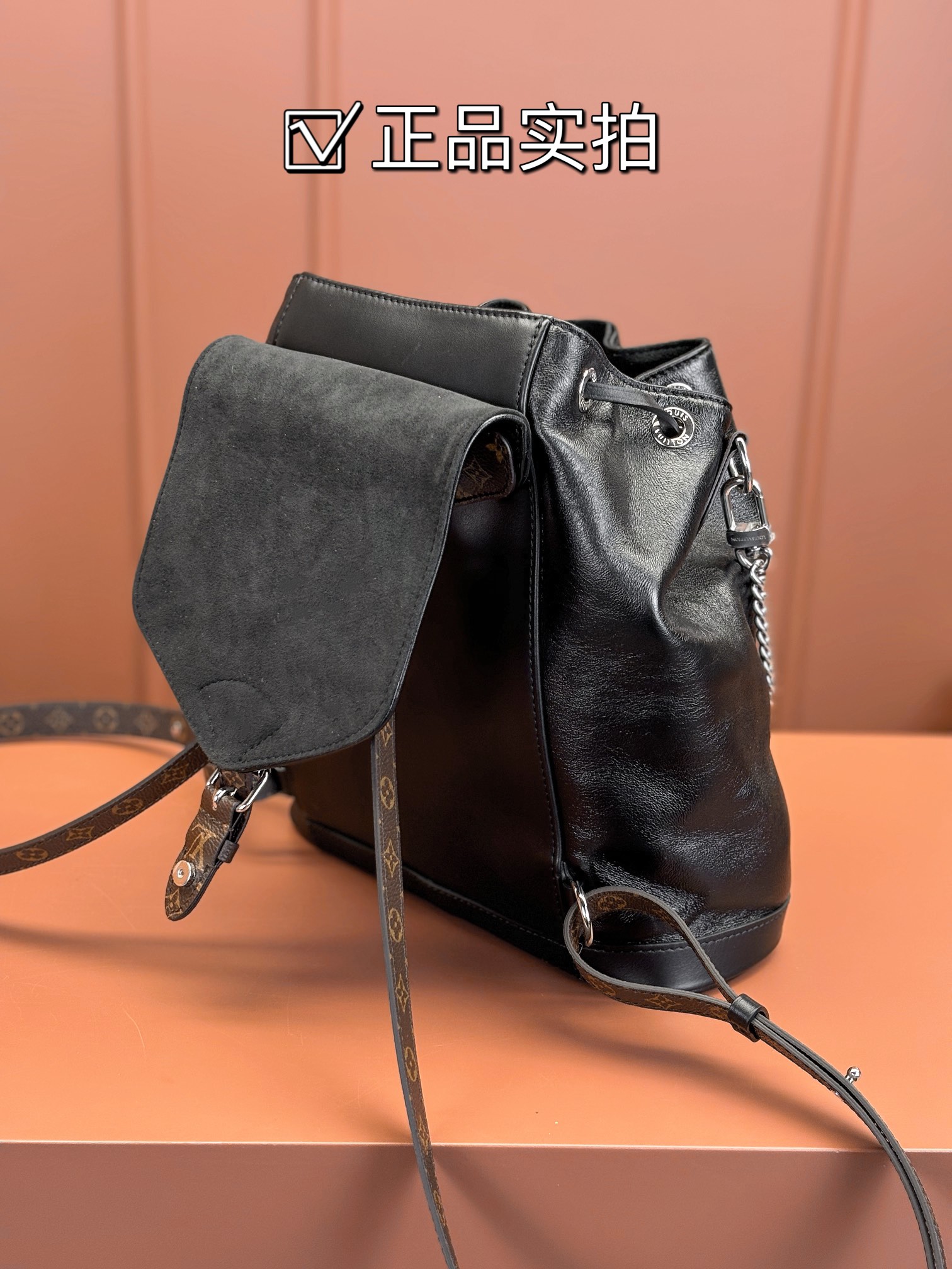 [TOP] Louis Vuitton LV  Montsouris PM Backpack 30 x 18 x 28 cm-Black