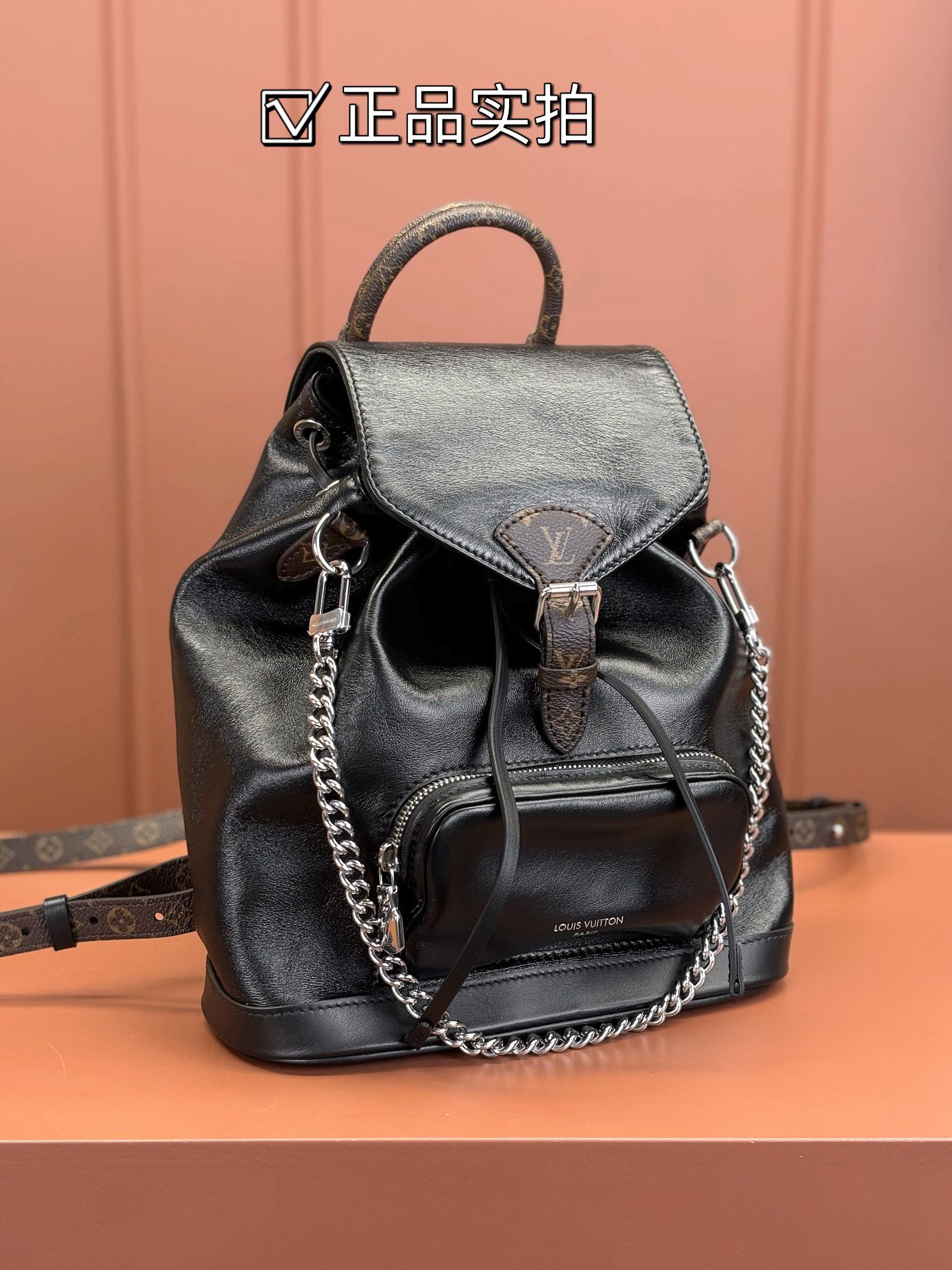 [TOP] Louis Vuitton LV  Montsouris PM Backpack 30 x 18 x 28 cm-Black