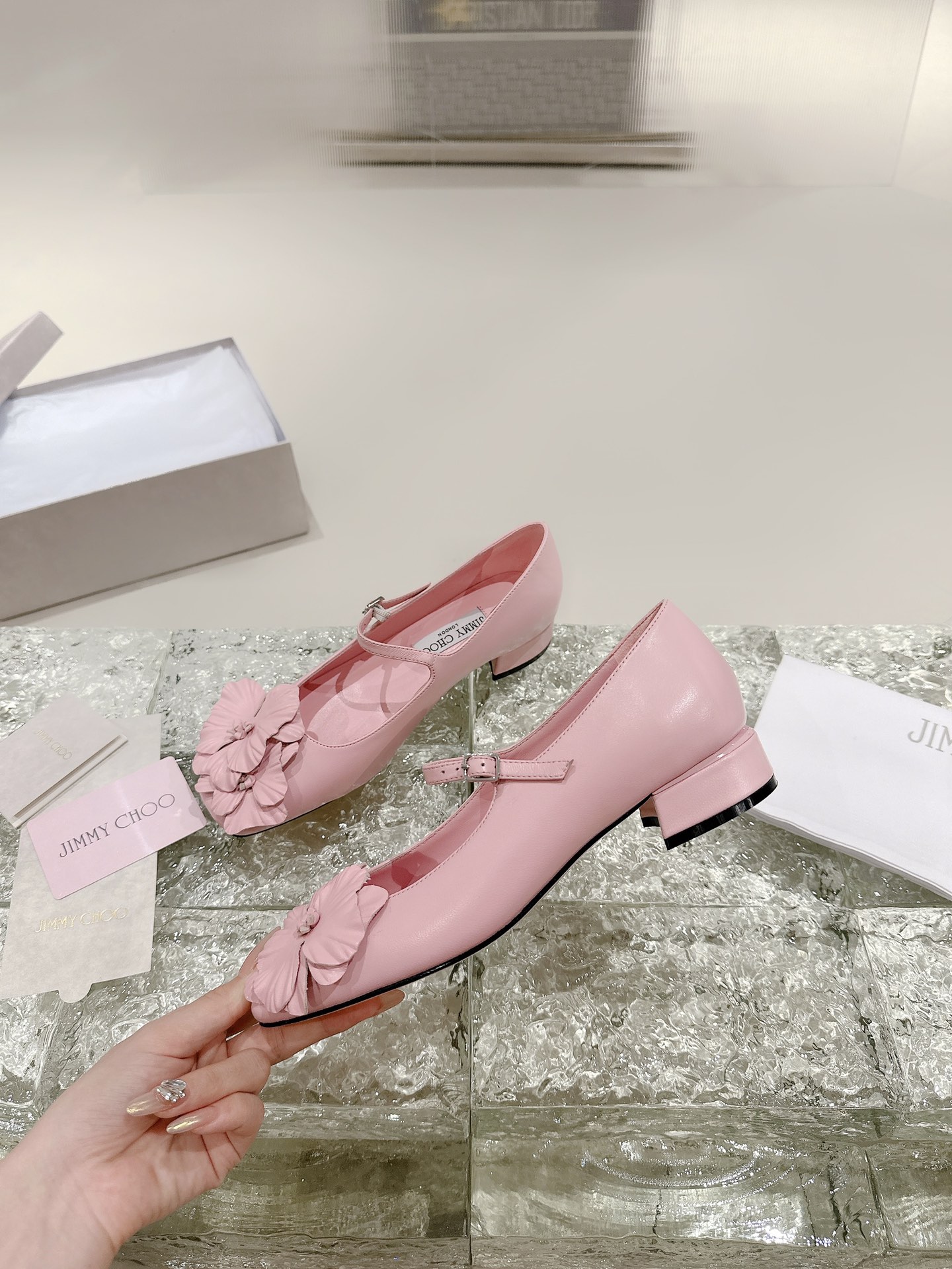 [TOP] Jimmy Choo Rose Appliqué Flats - 3 Color