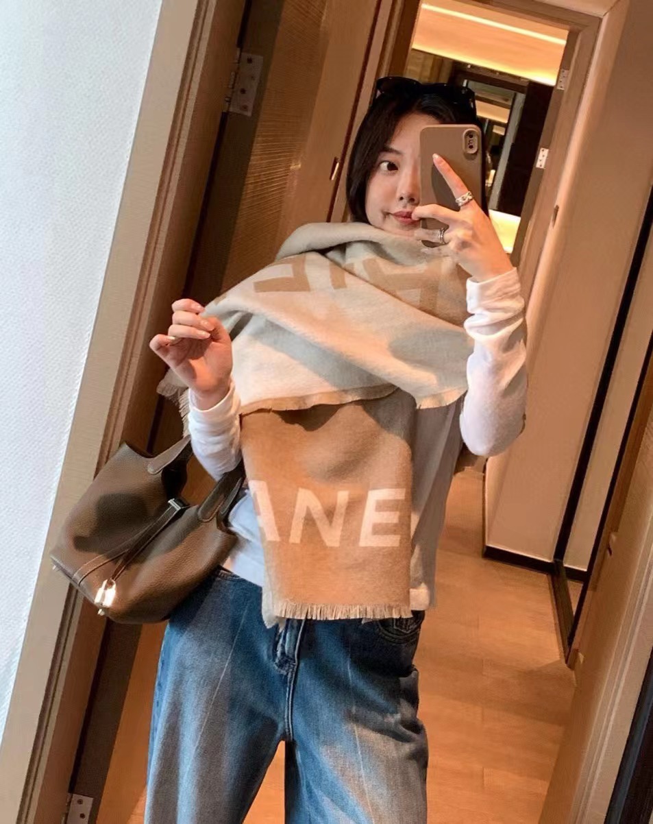 [TOP] CHANEL Cashmere Shawl Scarf 75x200 cm - Khaki