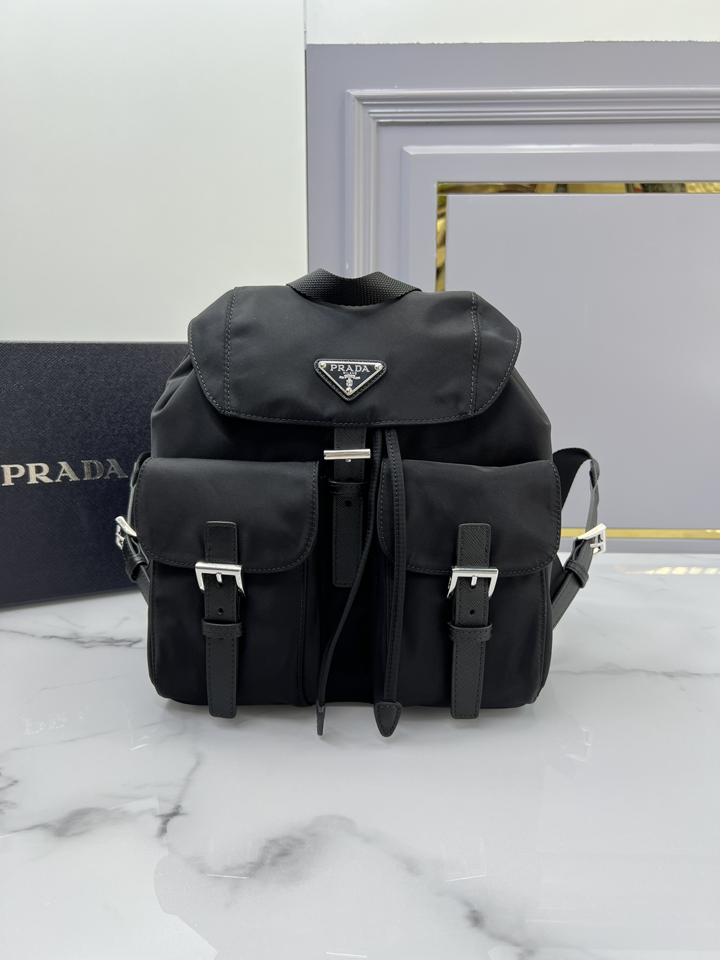 [TOP] PRADA Parachute Fabric Backpack 28x23.5x12cm - 4 Colour