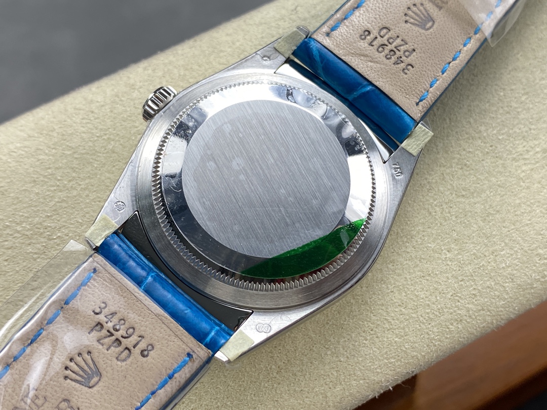 [TOP] ROLEX  Day-Date Sliver Bezel Watch 36mm - Blue