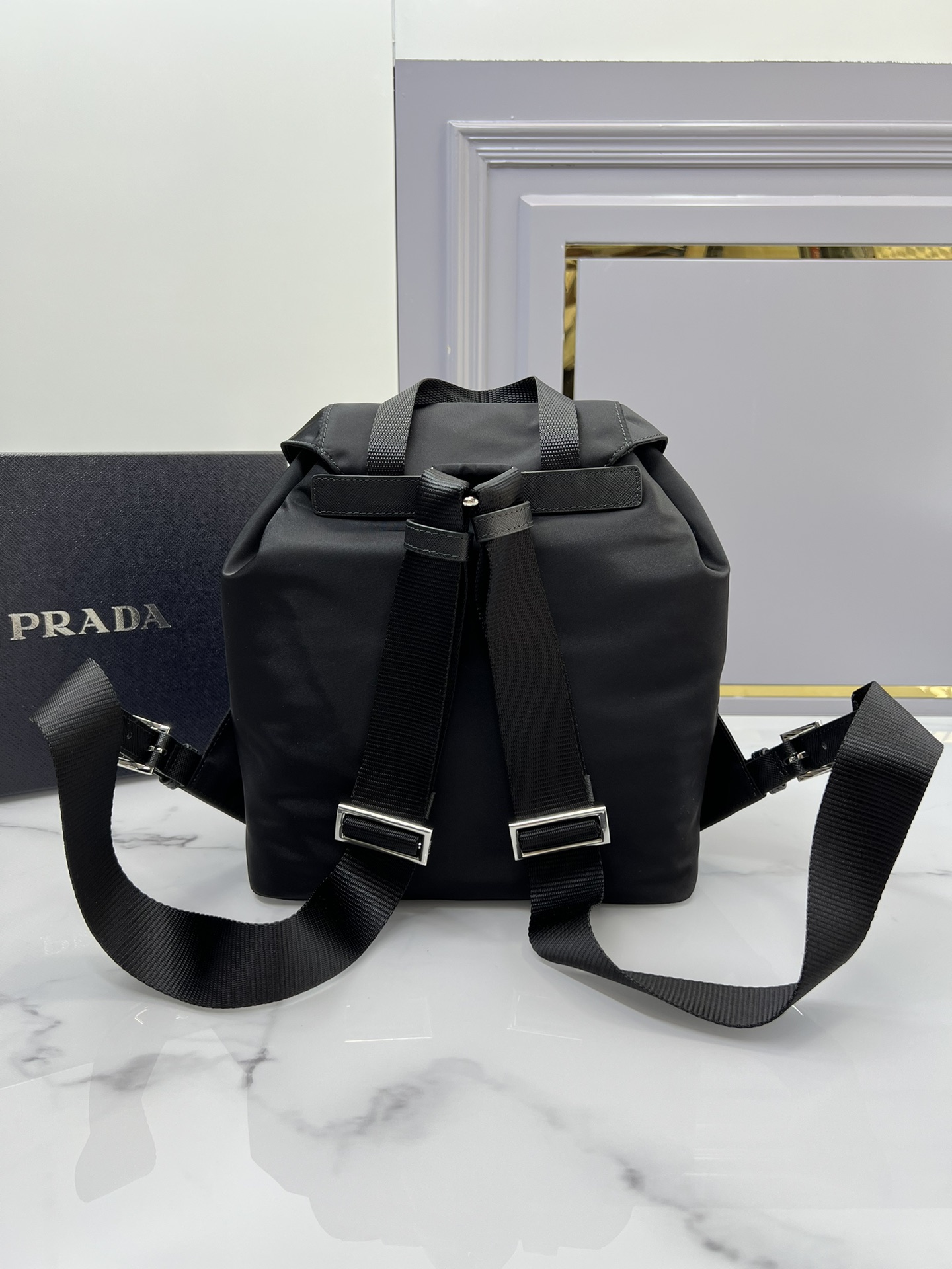 [TOP] PRADA Parachute Fabric Backpack 28x23.5x12cm - 4 Colour