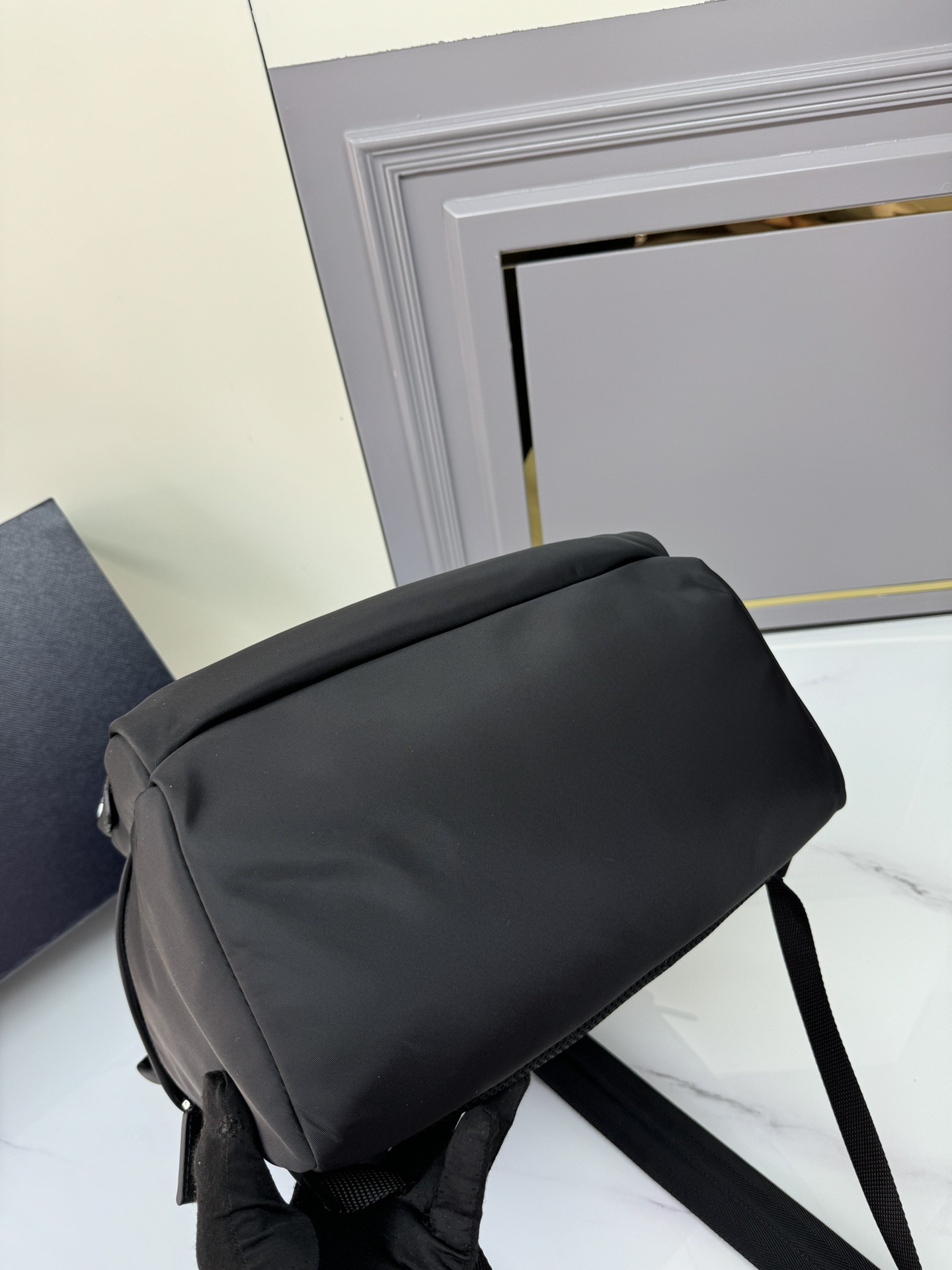 [TOP] PRADA Nylon and Saffiano Leather Backpack 30×39×15cm - Black