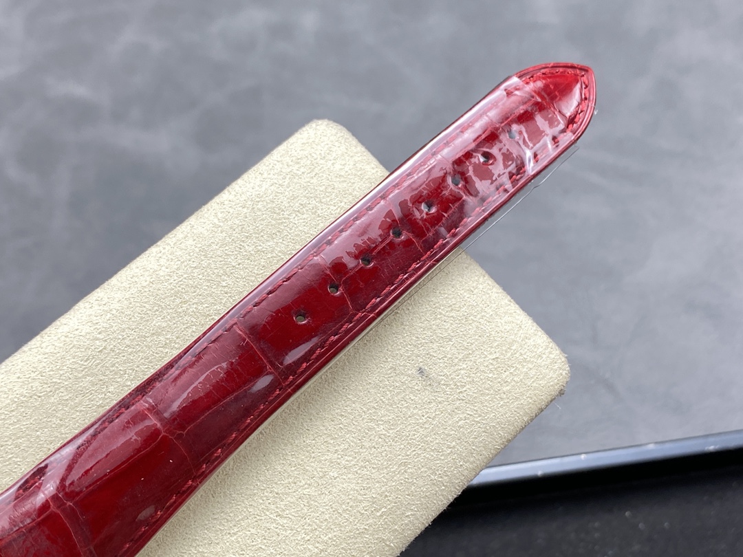 [TOP] ROLEX  Day-Date Yellow Gold Bezel Watch 36mm - Red