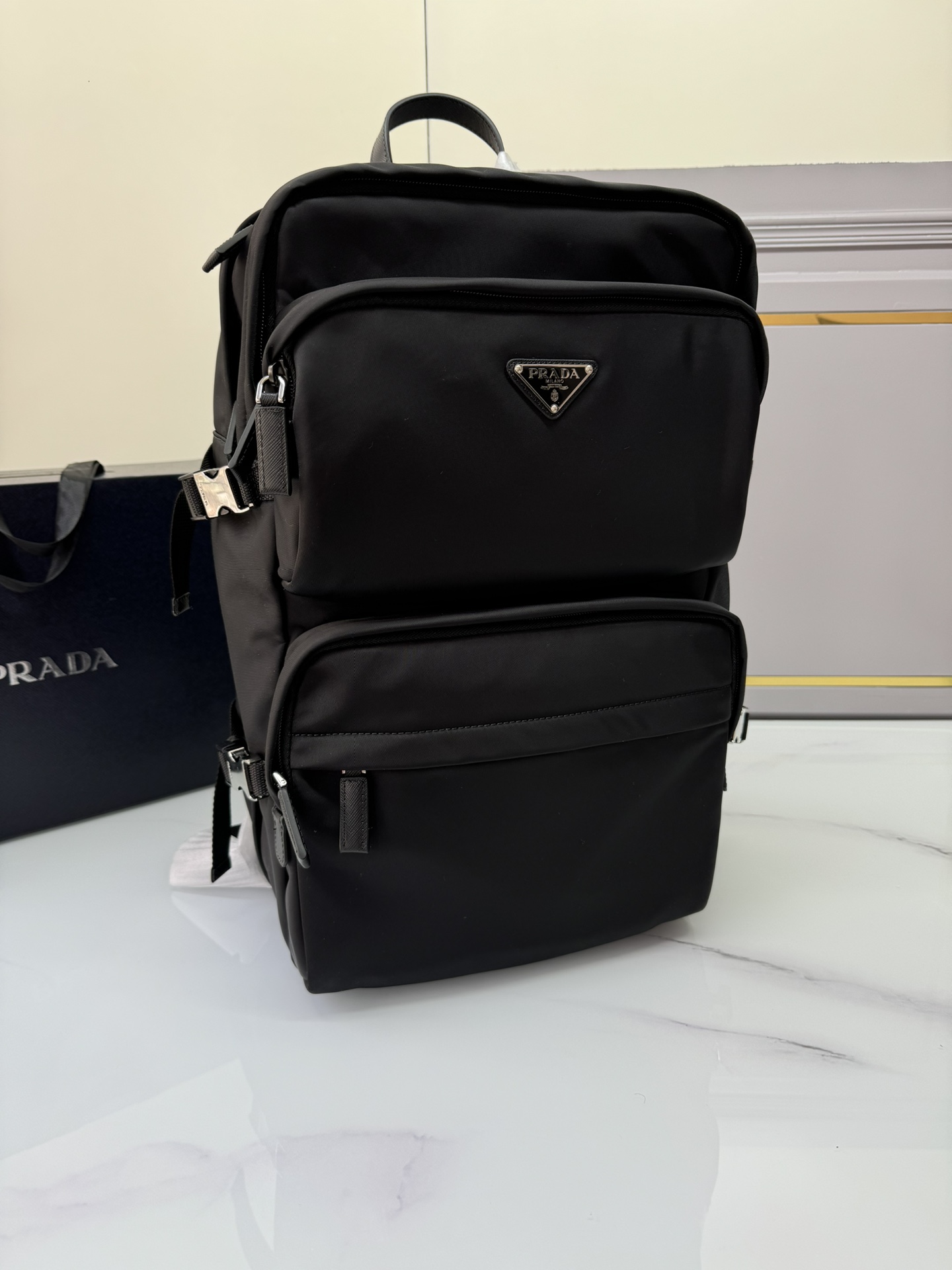 [TOP] PRADA Nylon Fabric Multi-Functional Backpack 25.5x21.5x45cm - Black
