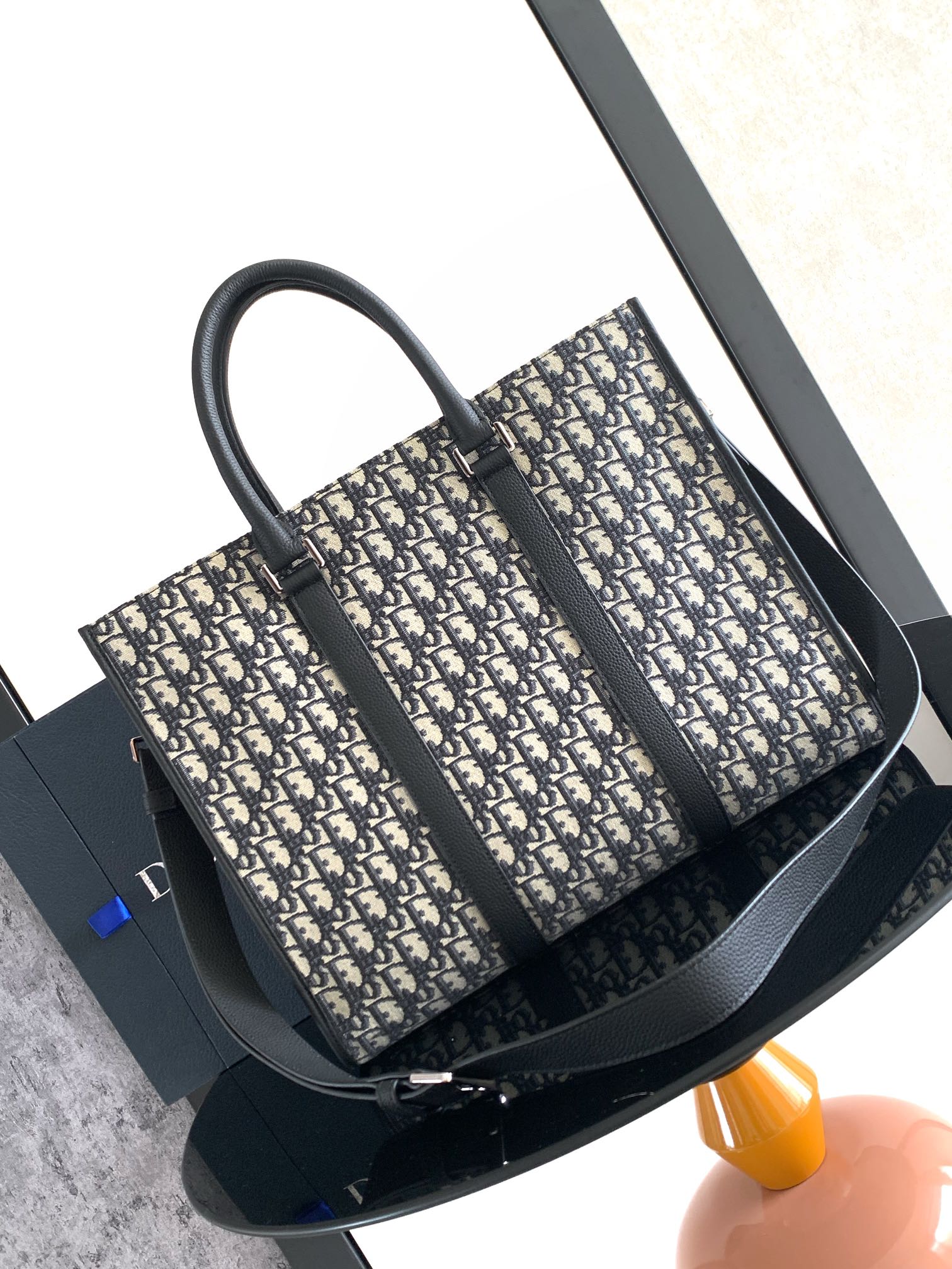 [TOP] Christian Dior East-West Tote Bag  40.5 x 35 x 12cm- 2 Colors