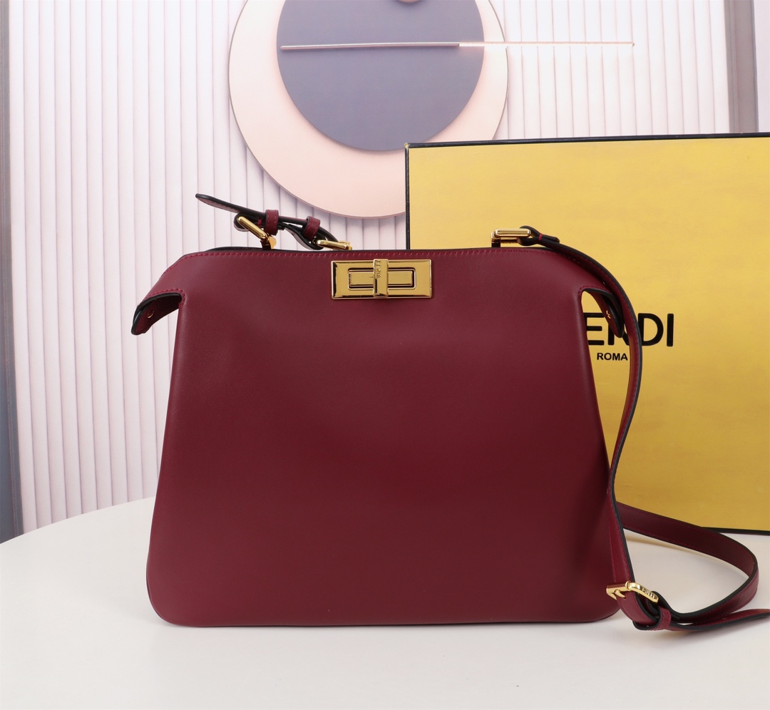 [TOP] FENDI Peekaboo Soft Bag 33×22.5×10CM  -Red