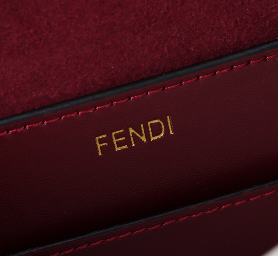 [TOP] FENDI Peekaboo Soft Bag 33×22.5×10CM  -Red