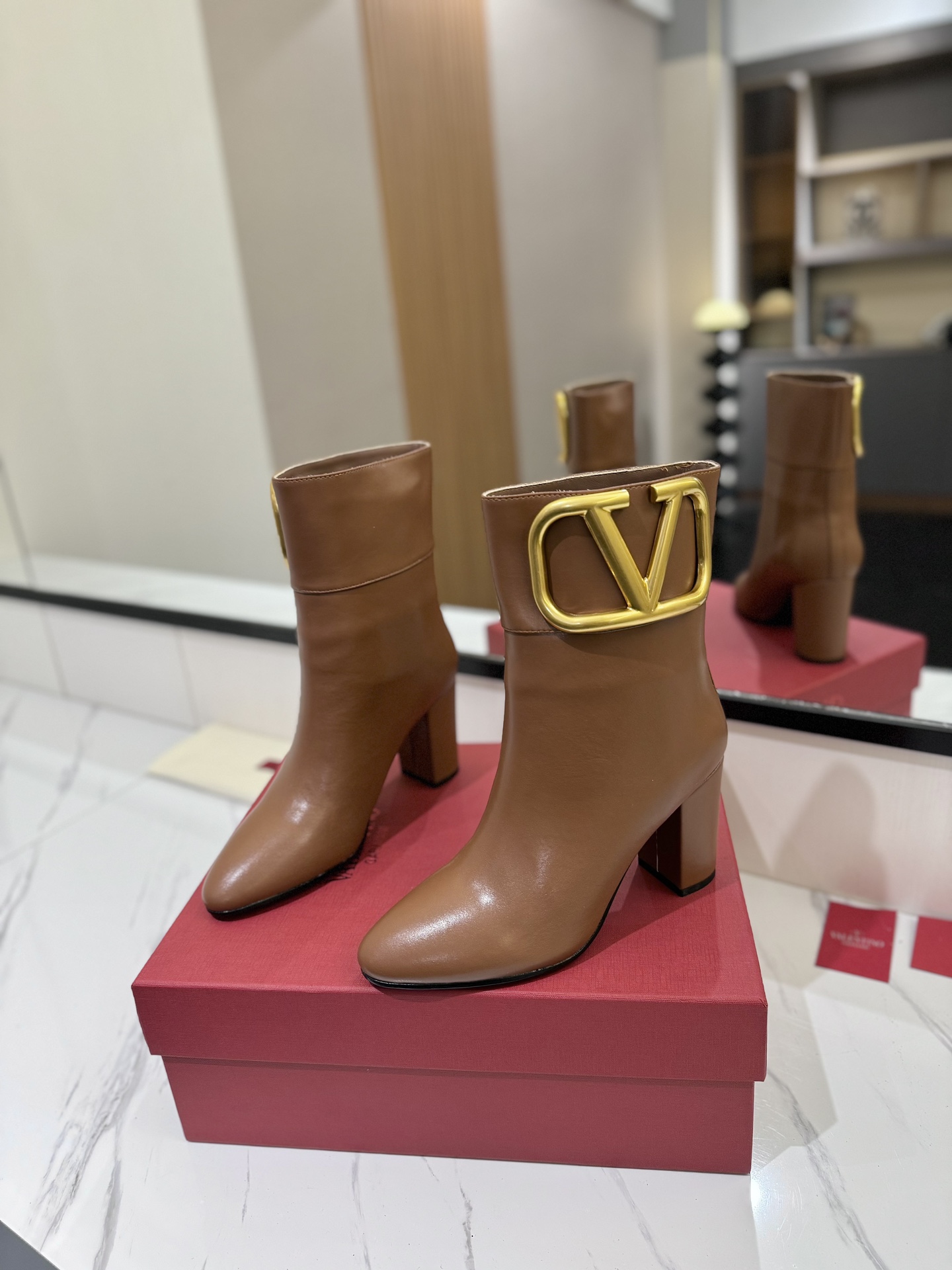[TOP] VALENTINO GARAVANI VLOGO 8cm High Heel Boots  - 3 Color
