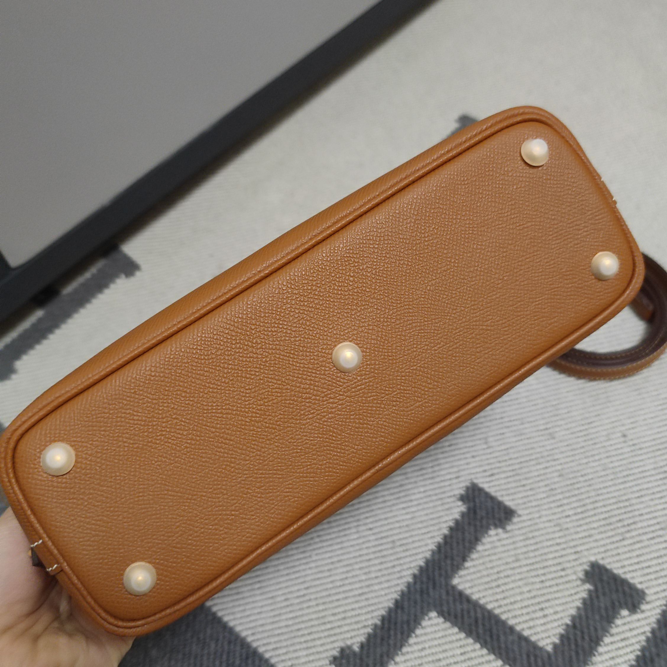 [TOP] HERMES Bolide Bag Epsom 25cm, 27cm, 31cm- Gold