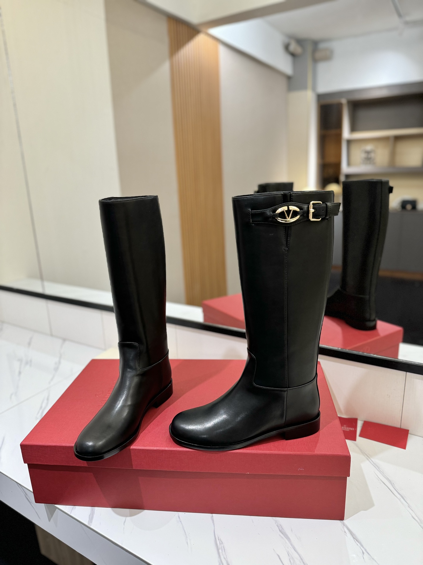 [TOP] VALENTINO GARAVANI Kelly Jumping Boots  - 4 Color