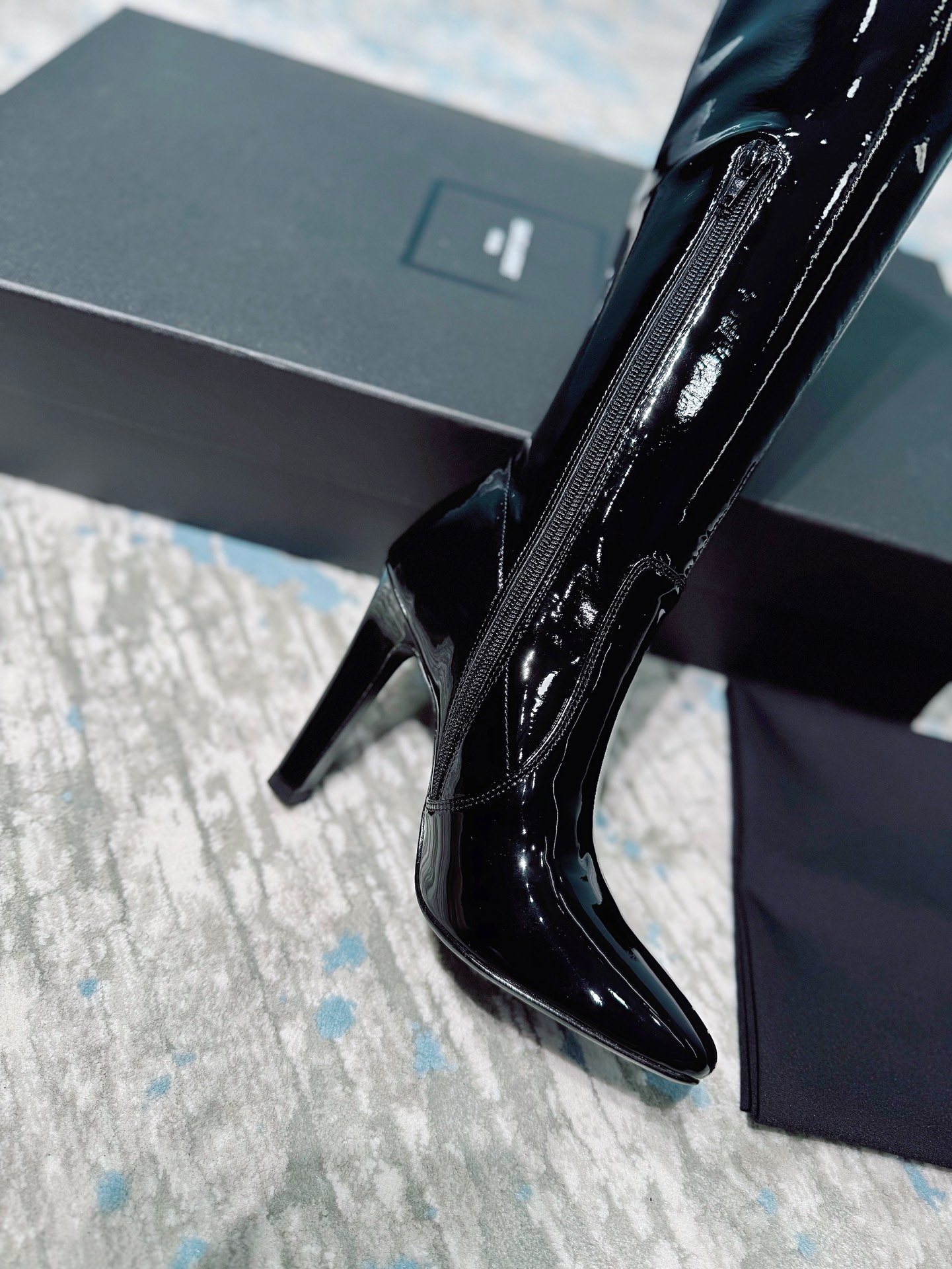 [TOP] Yves Saint Laurent YSL Patent Leather Boots - Black