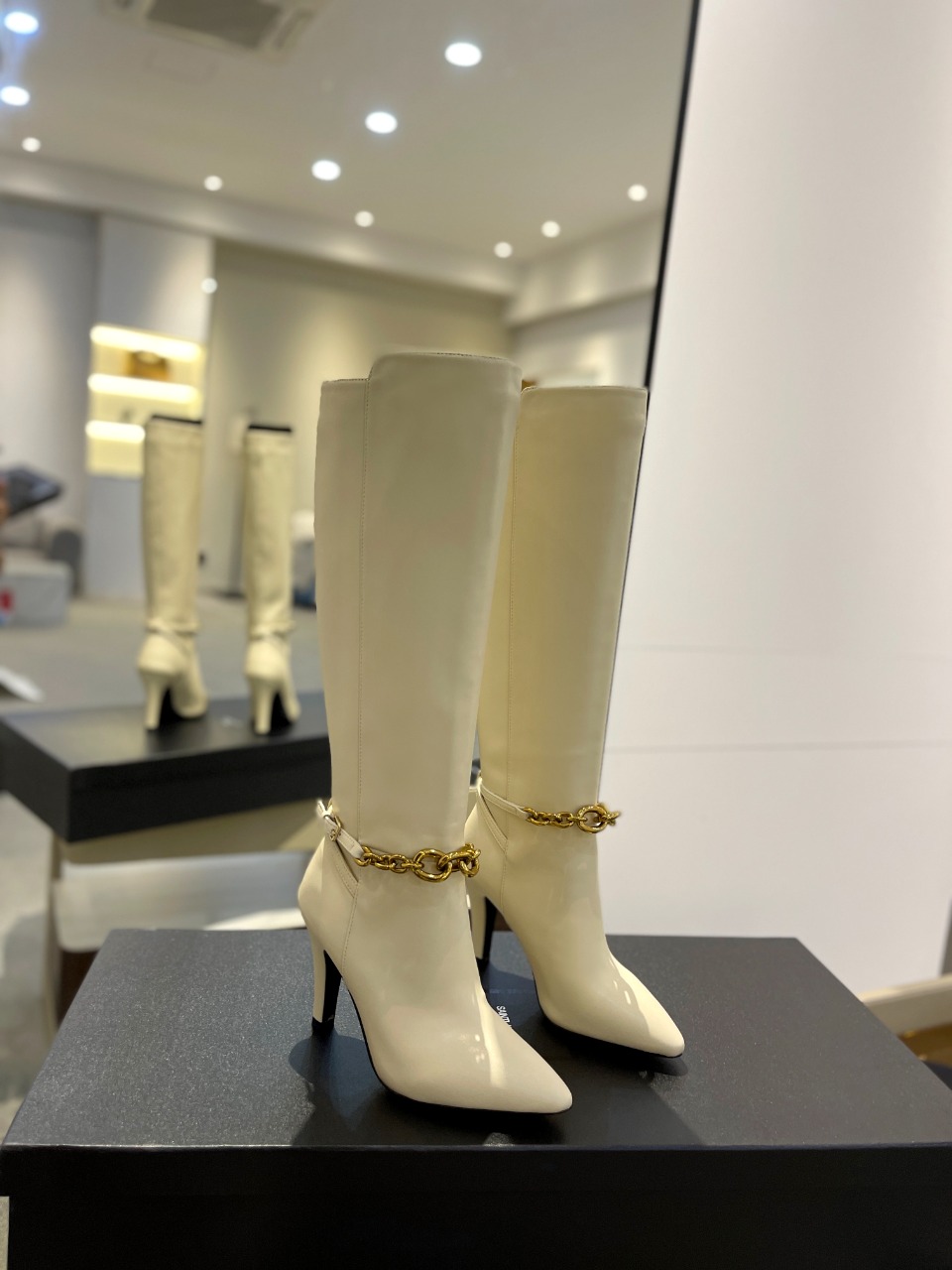 [TOP] Yves Saint Laurent YSL Long Boots with Chain - 4 Colors