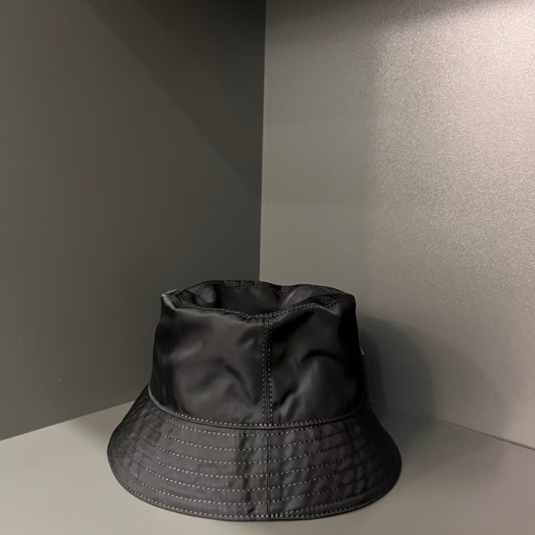 [TOP] PRADA Re-Edition Bucket Hat Nylon - Black