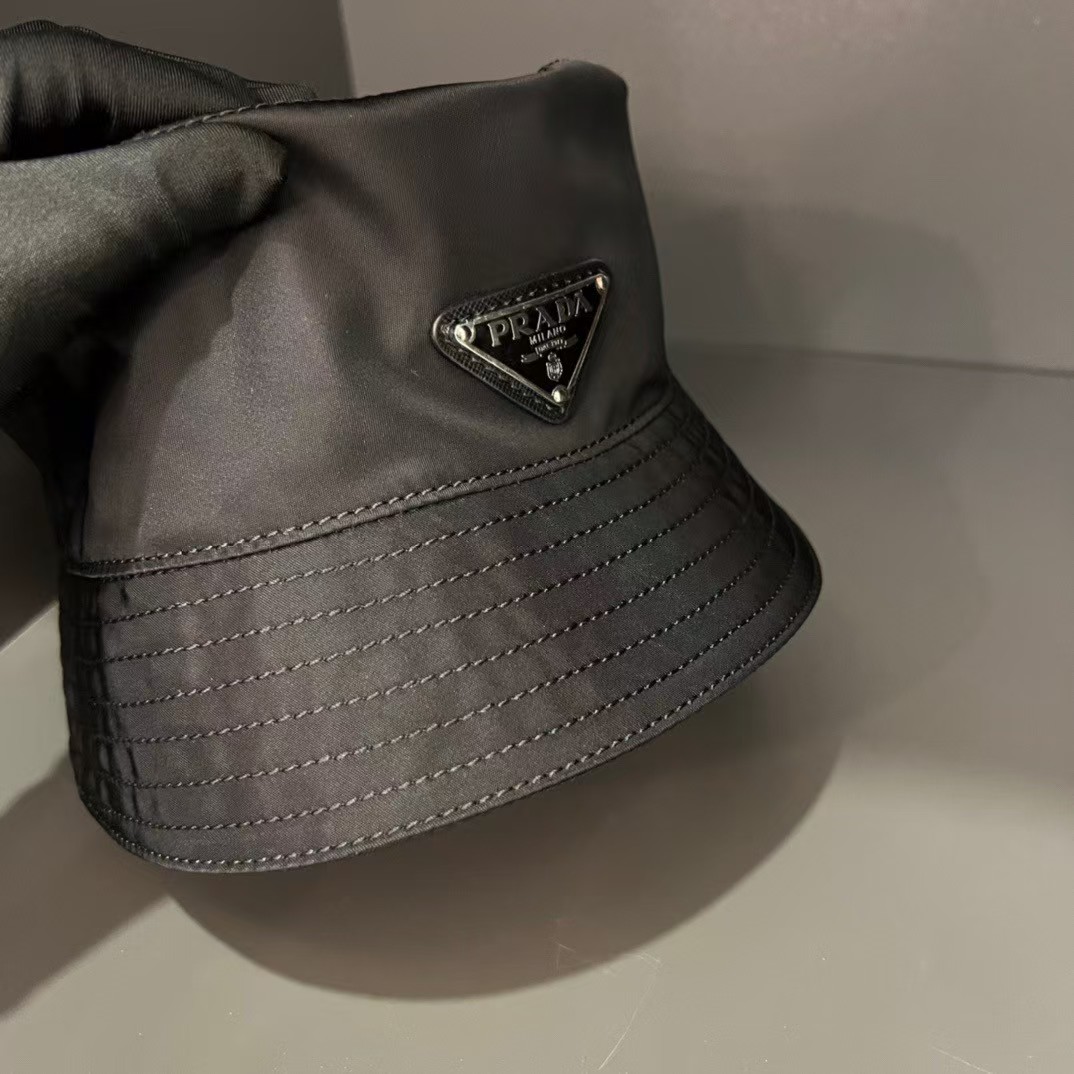 [TOP] PRADA Re-Edition Bucket Hat Nylon - Black