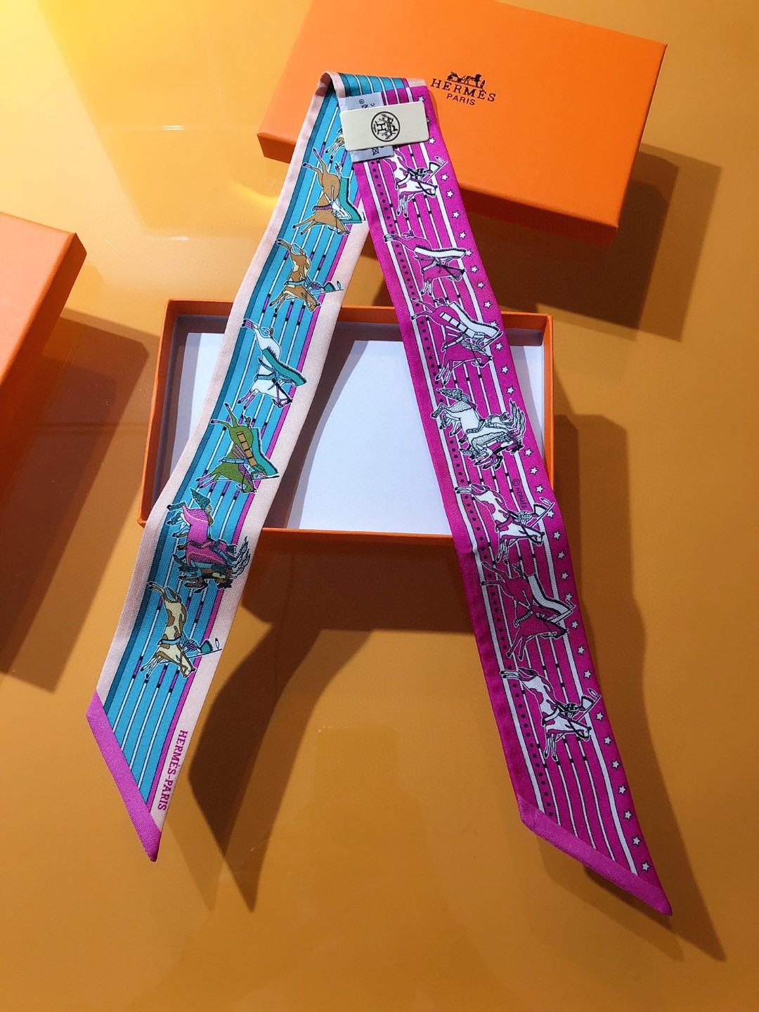 [TOP] HERMES Chef Pawnee Twilly Scarf 86 x 5 cm - 4 Colours