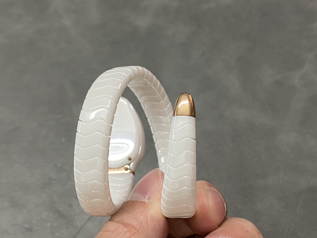 [Top] BVLGARI Serpenti Spiga 35 Watch with Diamond - White