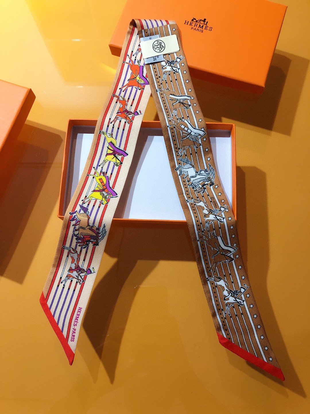 [TOP] HERMES Chef Pawnee Twilly Scarf 86 x 5 cm - 4 Colours
