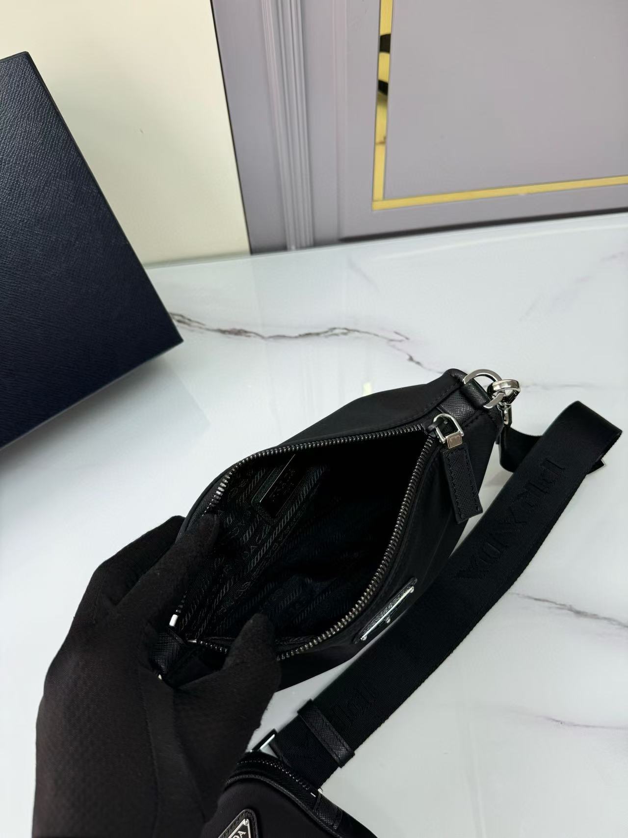 [TOP] PRADA Nylon Pochette Shoulder Bag - Black