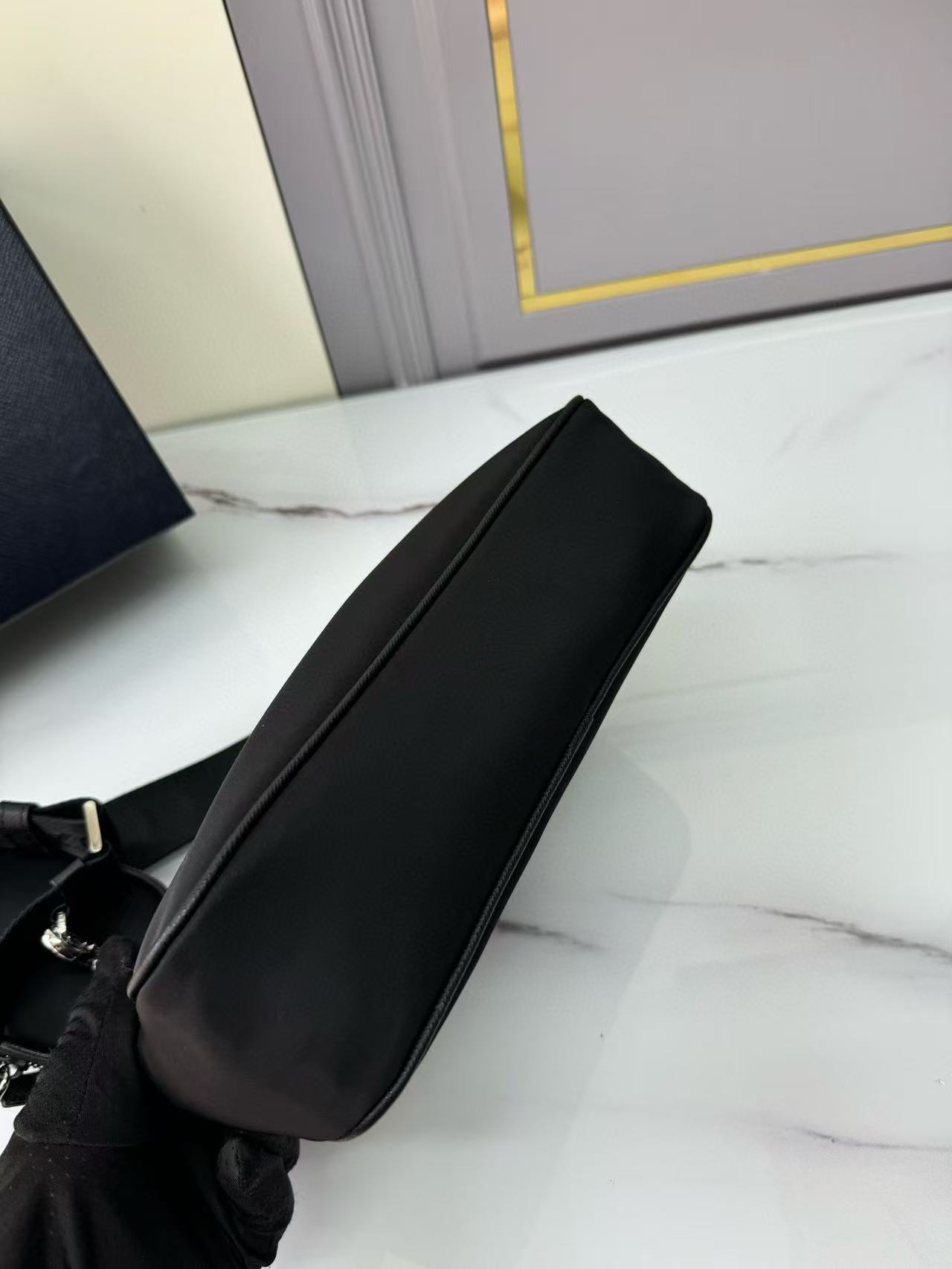 [TOP] PRADA Nylon Pochette Shoulder Bag - Black