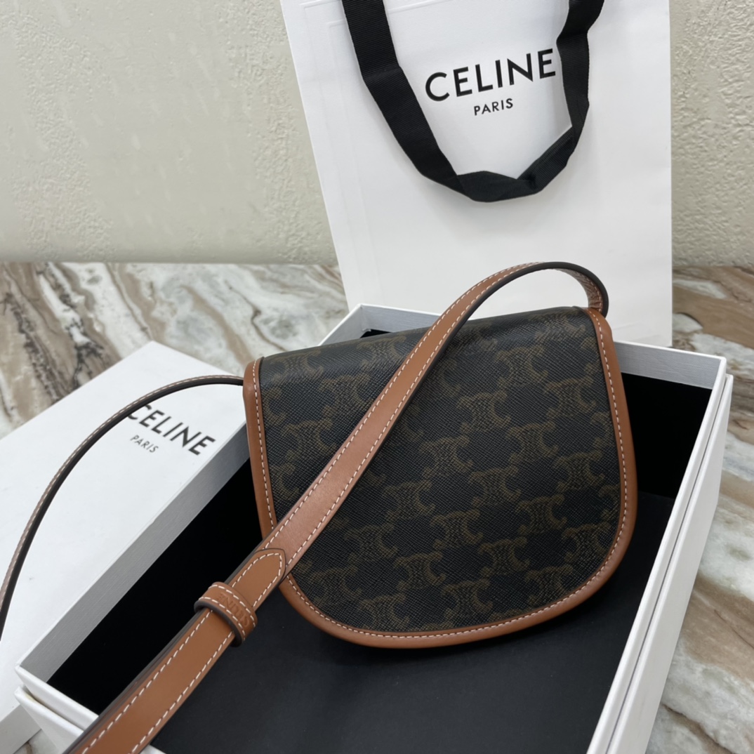 [TOP] CELINE Triomphe Bag Mini Logo Print Wagyu Leather Handbag 15×11×4cm - Black&Brown