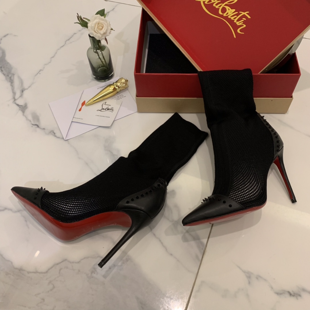 [TOP] Christian Louboutin Woolen Stretch Heeled Boots - Black