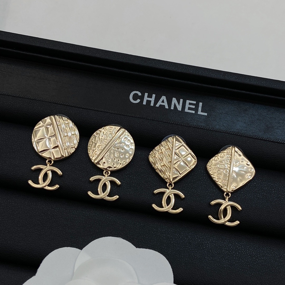[TOP] CHANEL CC Earrings - 3 Type
