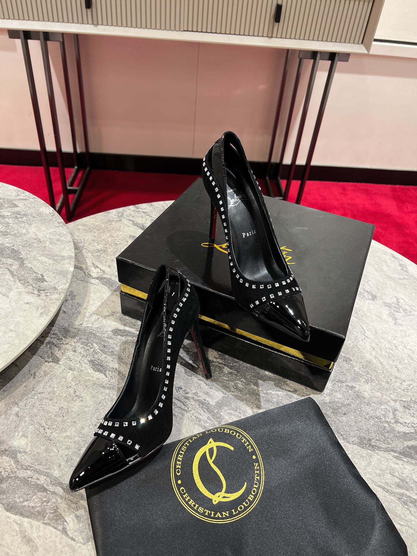 [TOP] Christian Louboutin Duvette Strass Pumps - Black