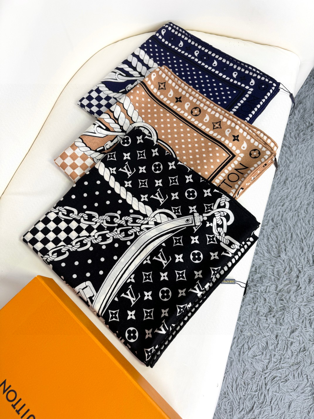 [TOP] Louis Vuitton LV Sailor Bandana Square Scarf 140x140cm - 3 Color