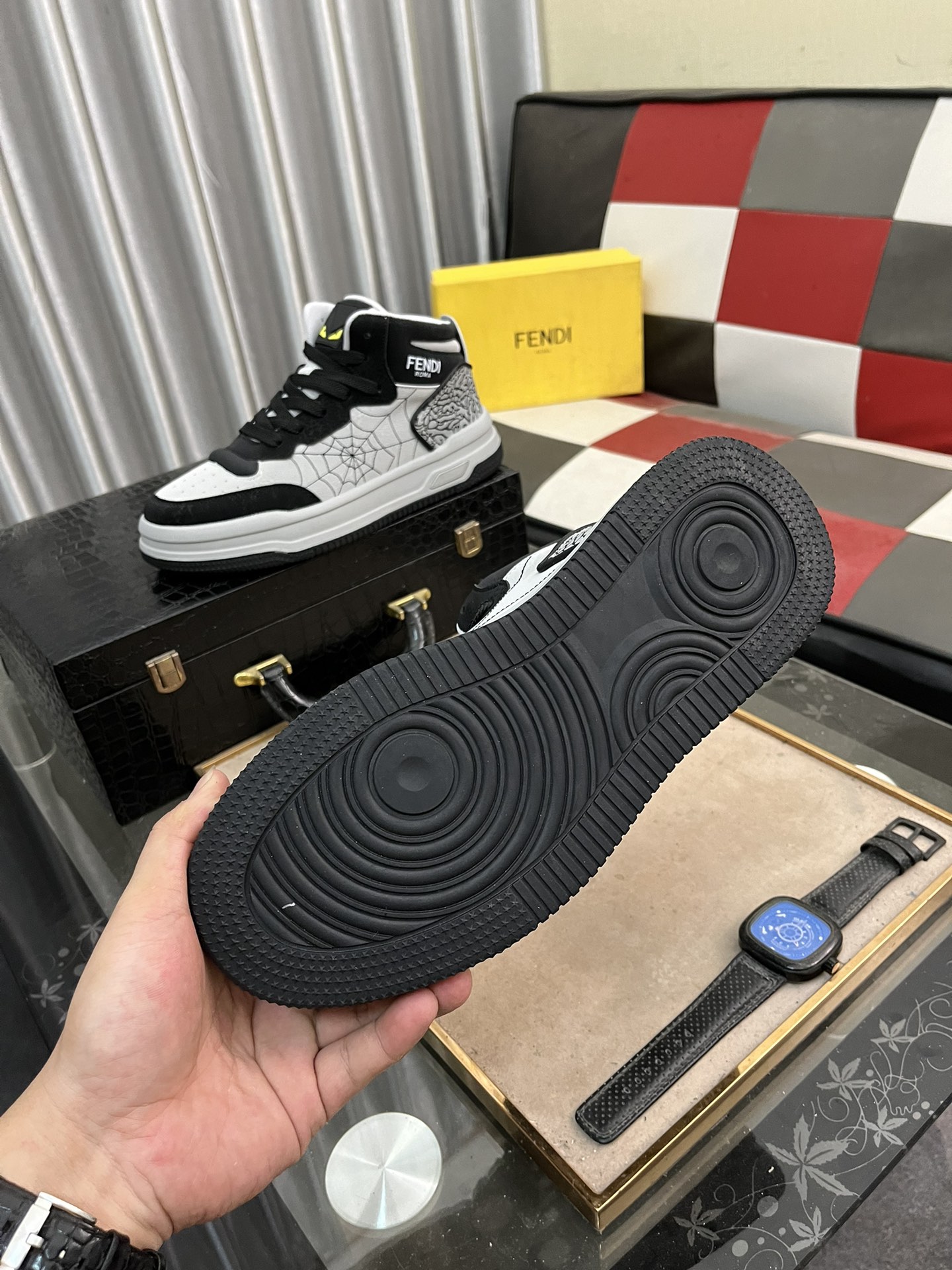 [TOP] FENDI Men's Shoes - Grey