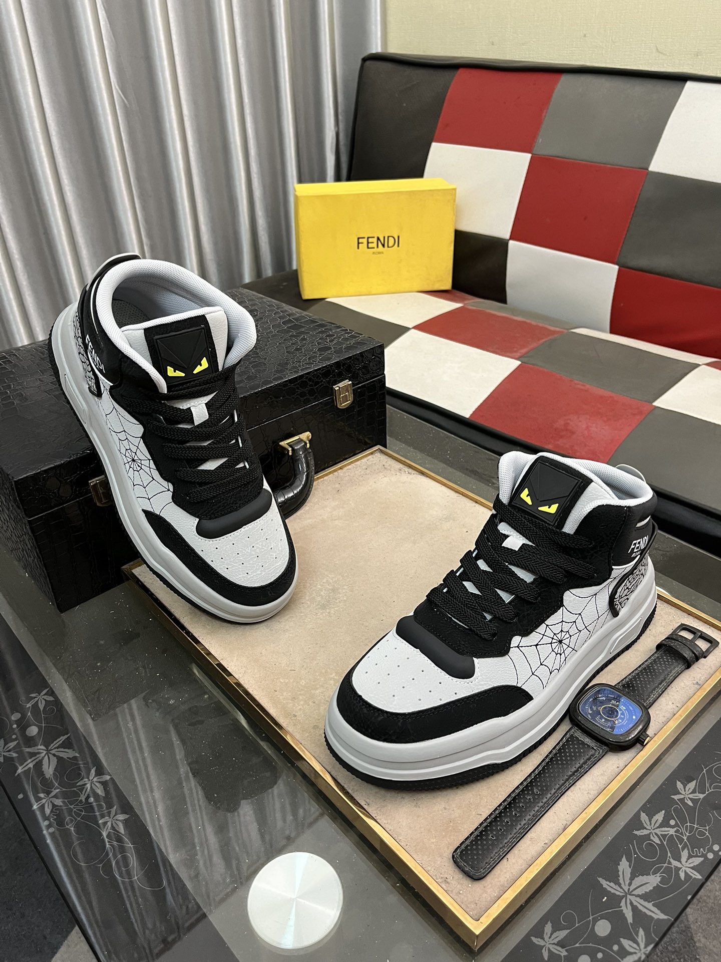 [TOP] FENDI Men's Shoes - Grey