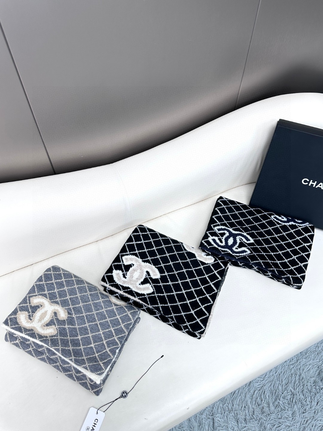[TOP] CHANEL CC Scarf 30X185 cm - 3 Color