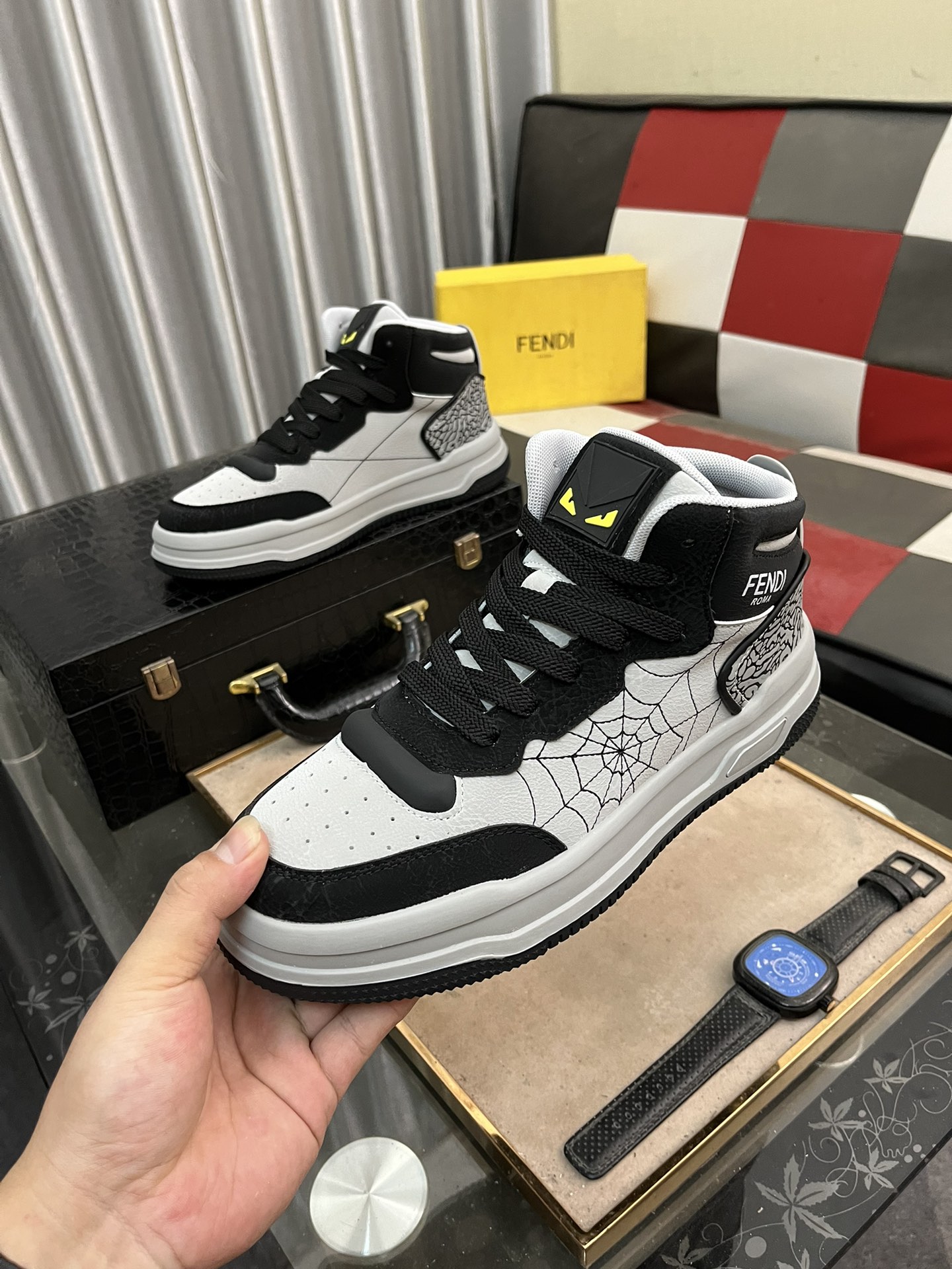 [TOP] FENDI Men's Shoes - Grey