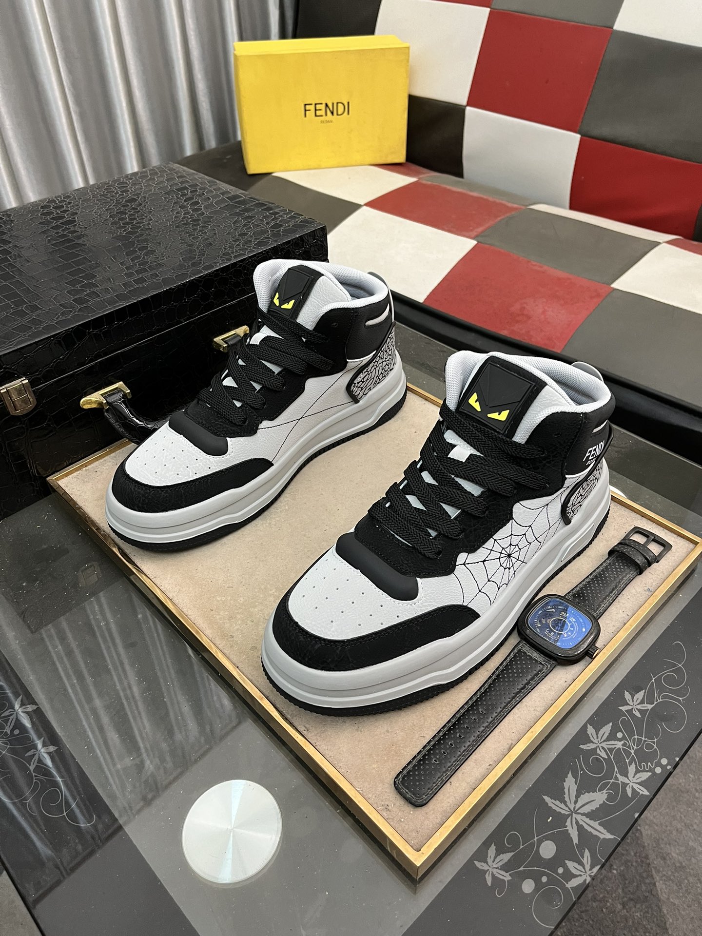 [TOP] FENDI Men's Shoes - Grey