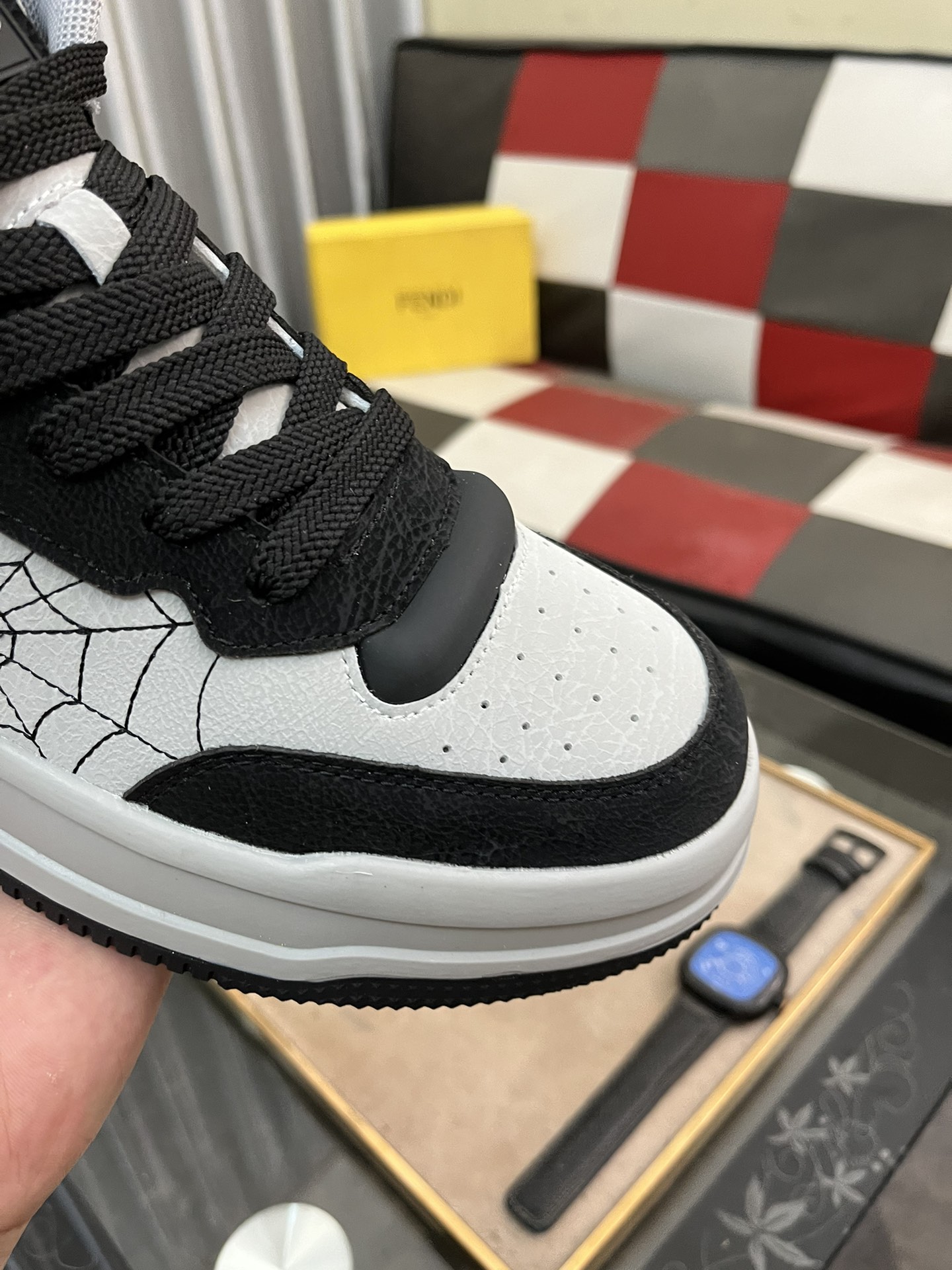 [TOP] FENDI Men's Shoes - Grey