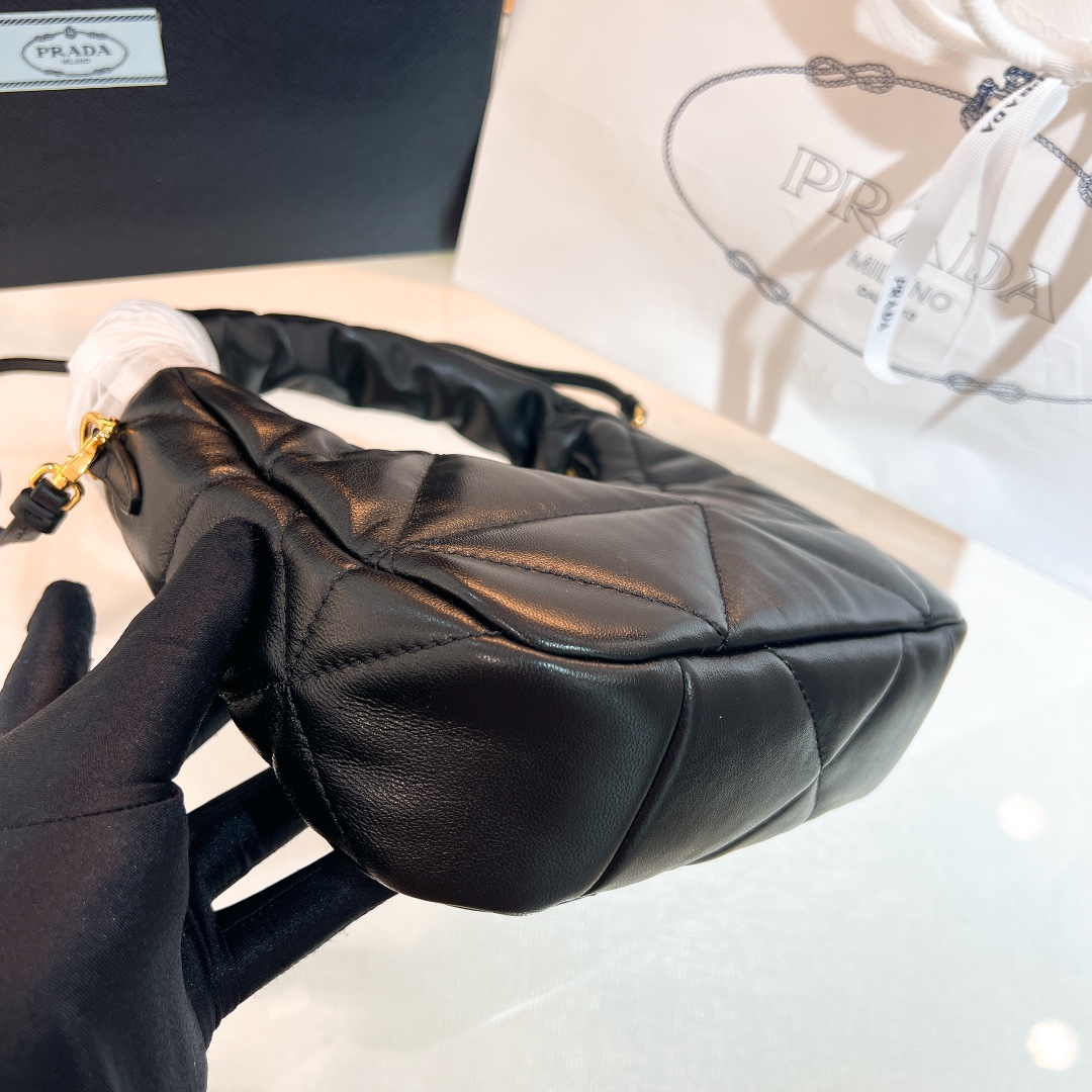 [TOP] PRADA Lambskin Hobo Bags 21*12.5*6.5cm/40*27*11.5cm - Black