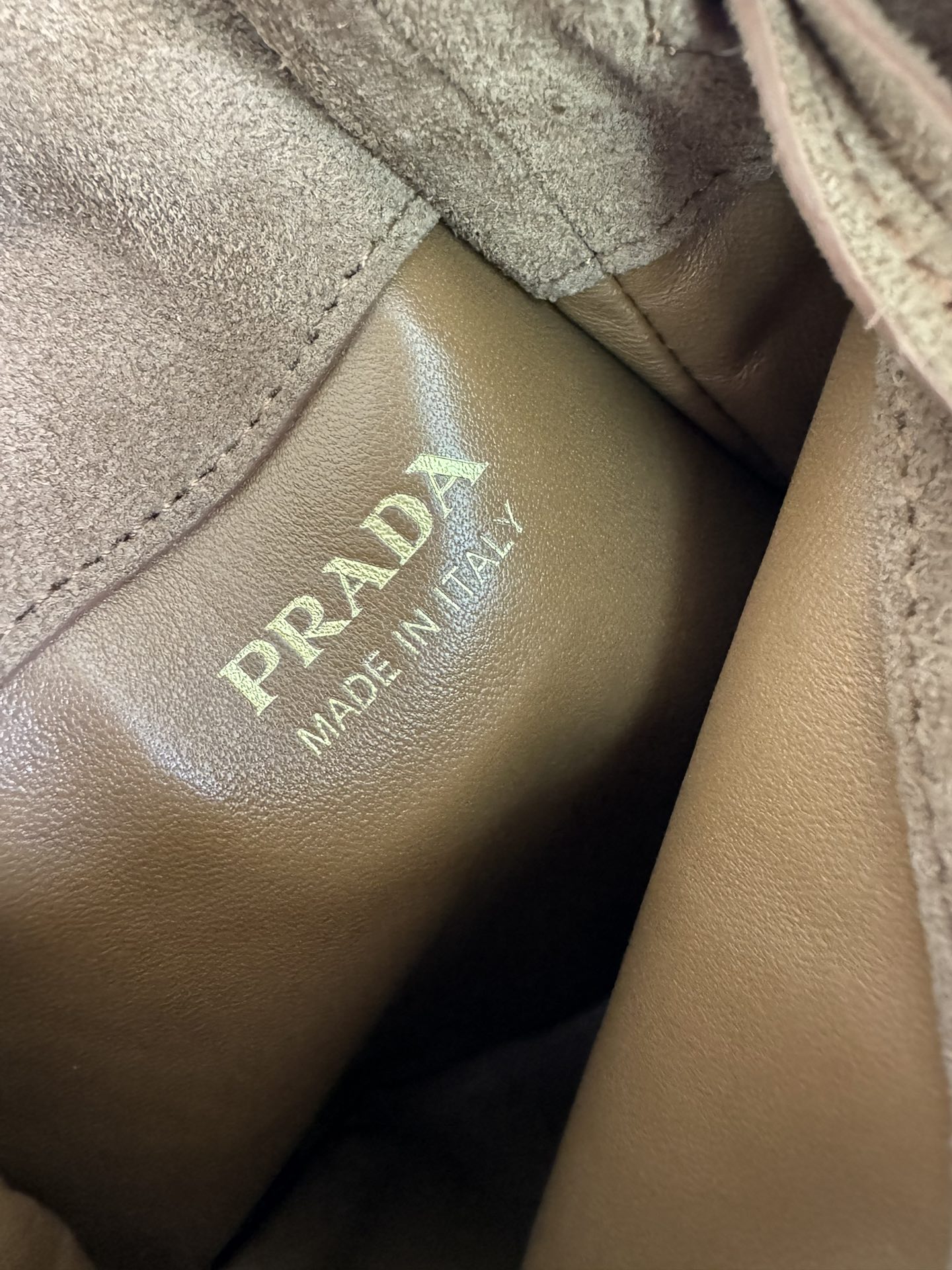 [TOP] PRADA Mini Diagonal Bag 17*20cm - 2 Colour