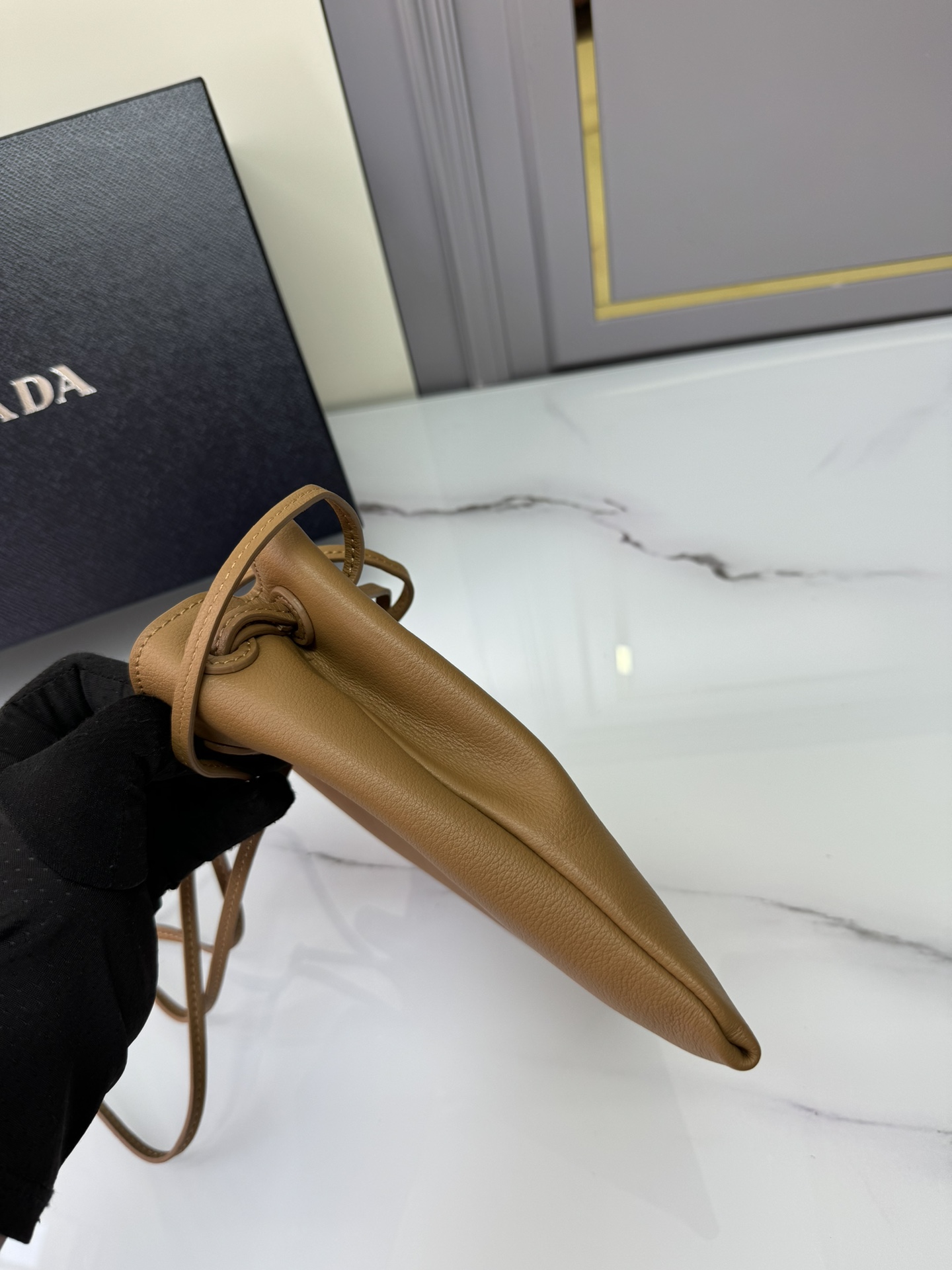 [TOP] PRADA Mini Diagonal Bag 17*20cm - 2 Colour