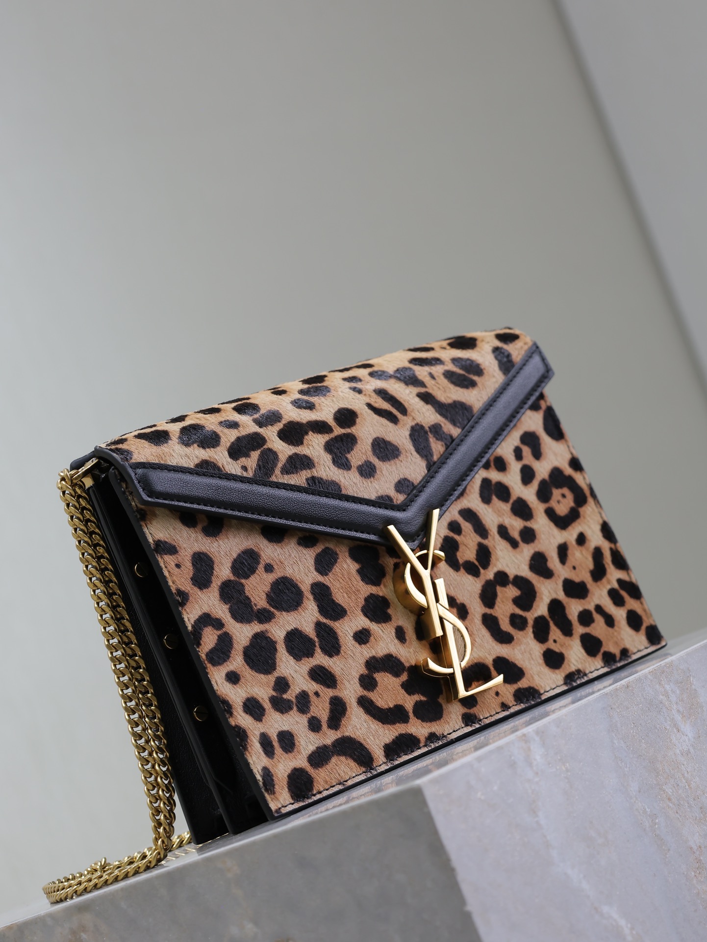 [TOP] Yves Saint Laurent YSL Leopard Print Monogram Cassandra Clasp Bag 22x16.5x5.5cm- Brown&GHW