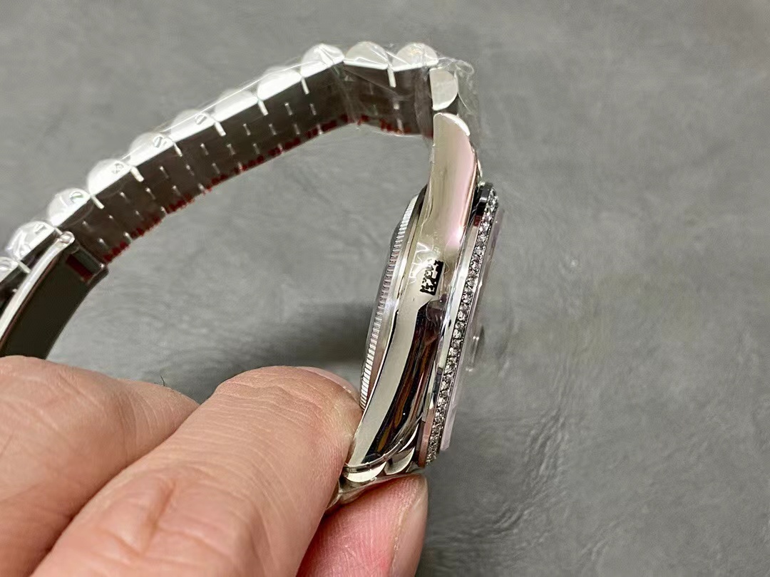 [TOP] ROLEX Purple Dial Watch 36mm - Sliver