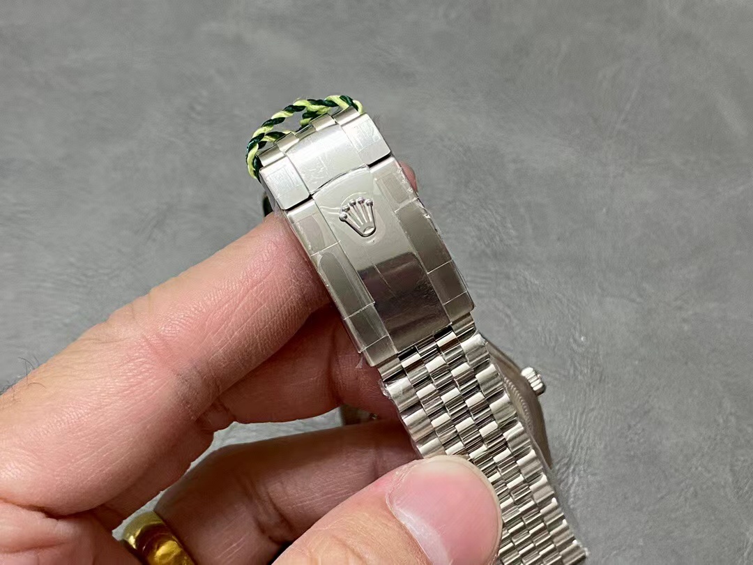 [TOP] ROLEX Purple Dial Watch 36mm - Sliver