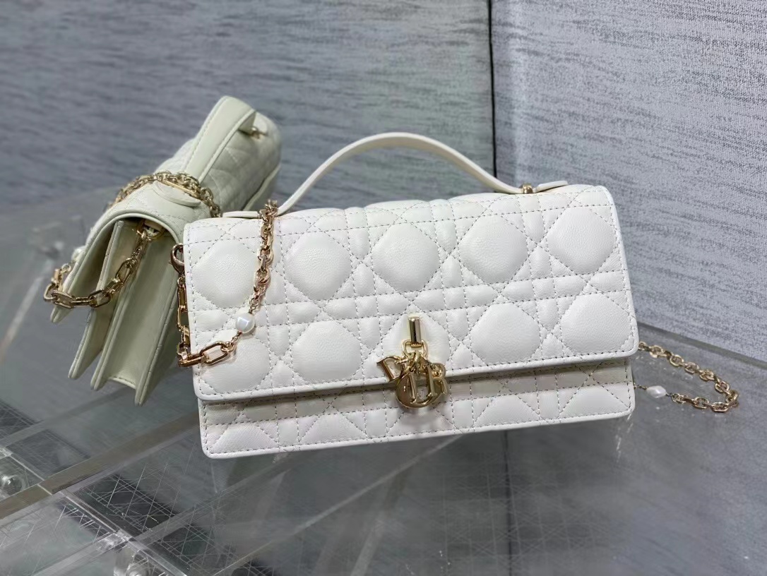 [TOP] Christian Dior Miss Bag Mini 21cm - White
