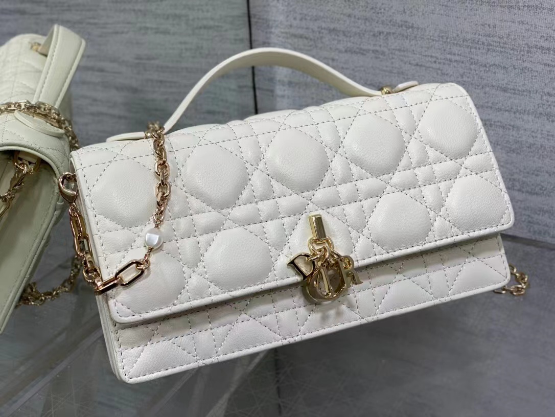 [TOP] Christian Dior Miss Bag Mini 21cm - White