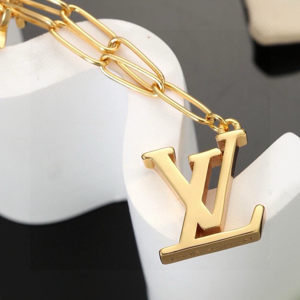[TOP] Louis Vuitton LV Necklaces - Gold