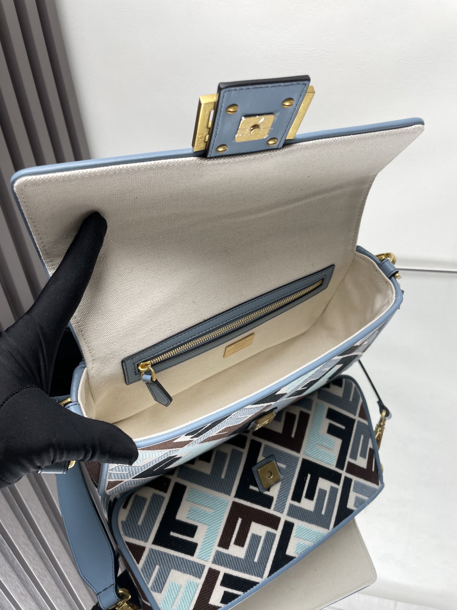 [TOP] FENDI Baguette FF Bag 26x13x6 cm-Blue