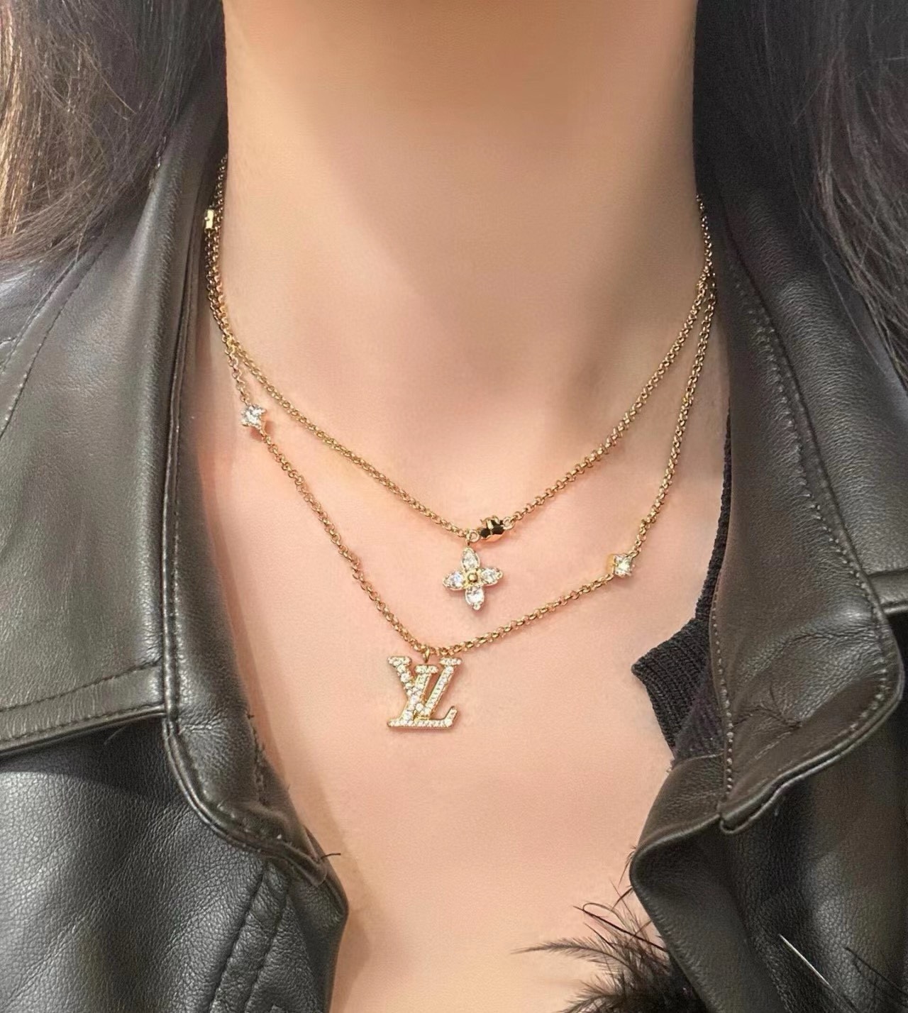 [TOP] Louis Vuitton LV Necklaces + Bracelets - Gold
